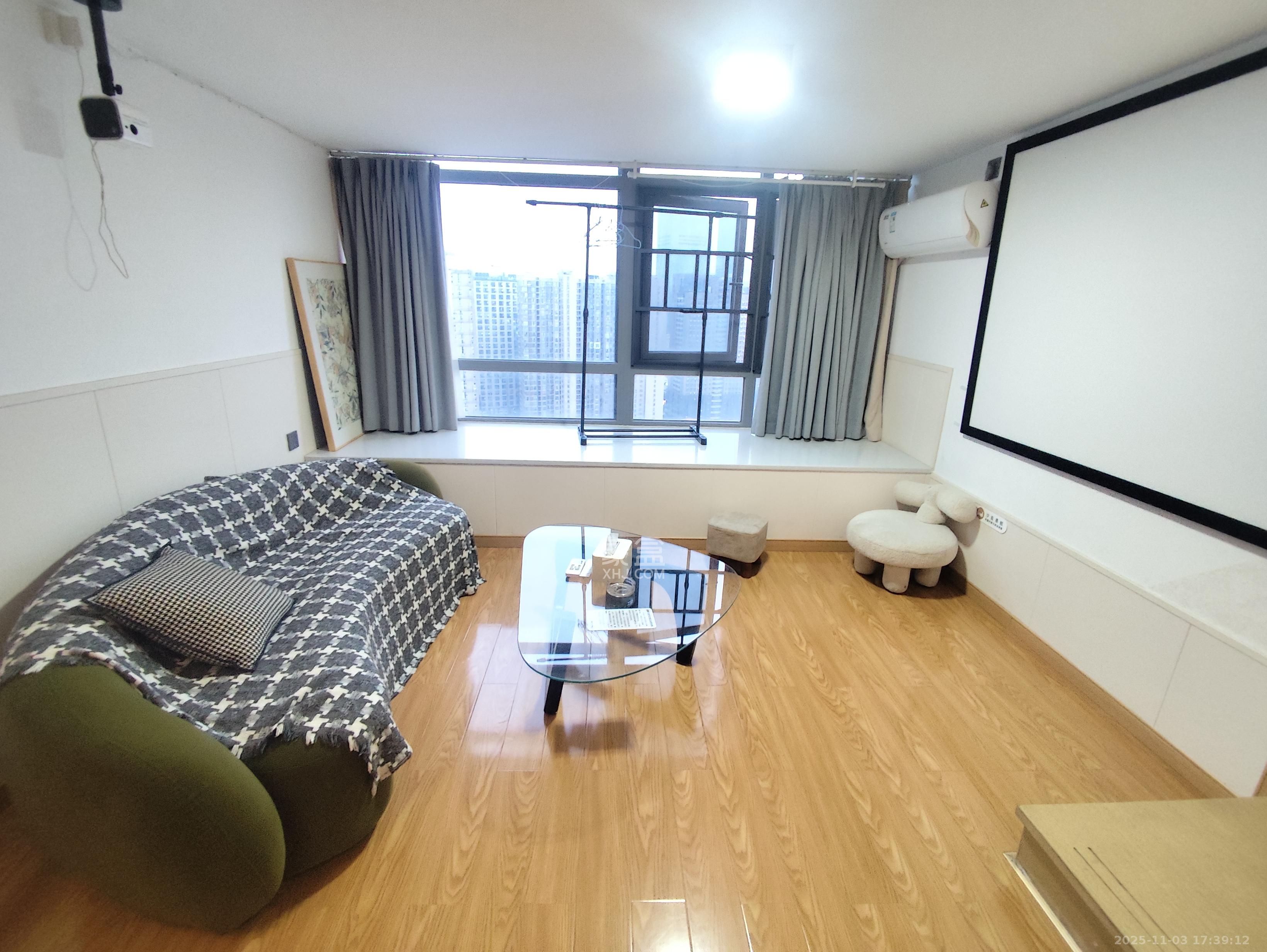 阳光城檀悦  1室0厅0卫    2300.0元/月