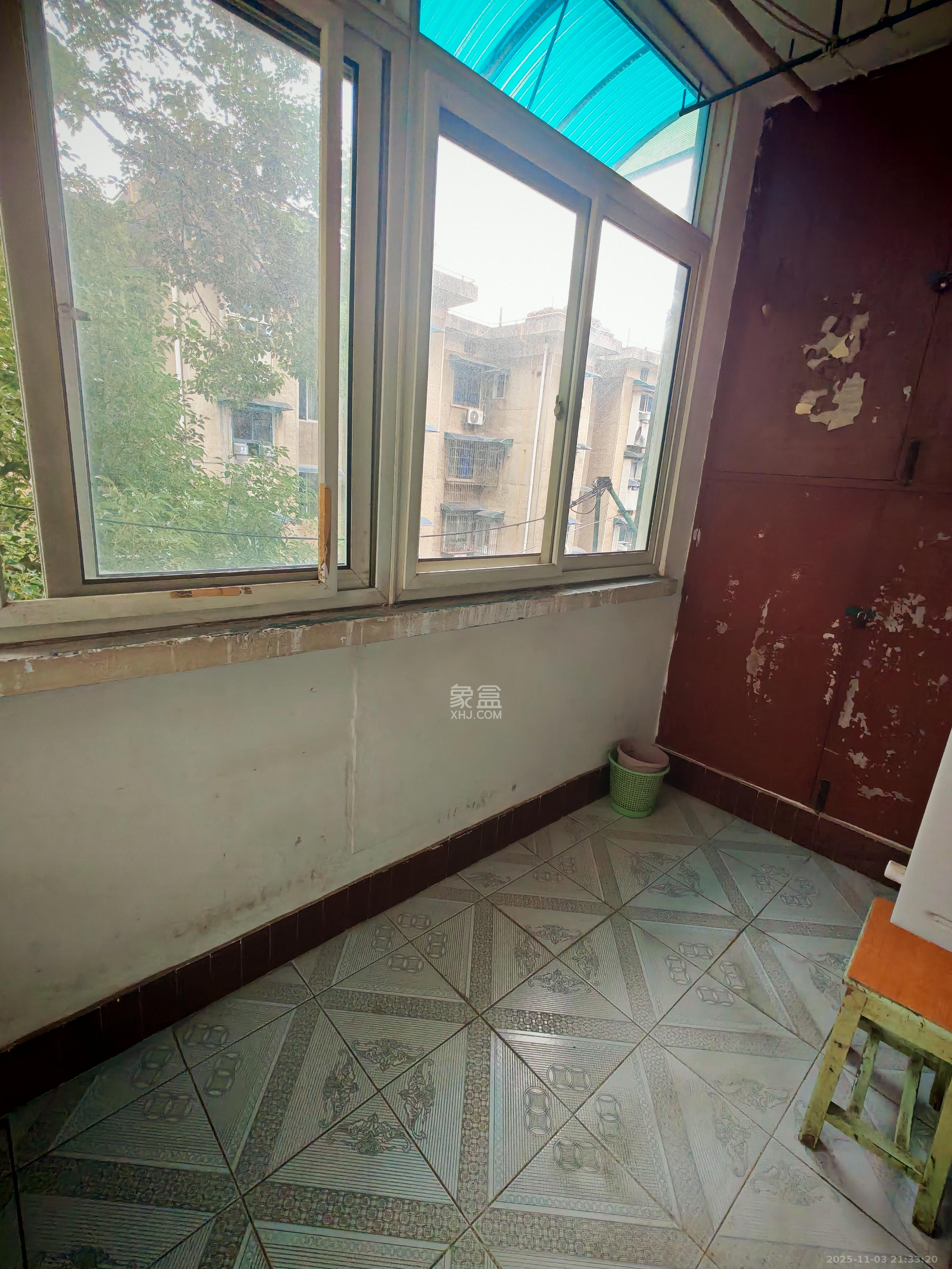 牛婆塘社区 2室1厅1卫 1600.0元/月 牛婆塘社区 2室1厅1卫 1600.0元/月室内图