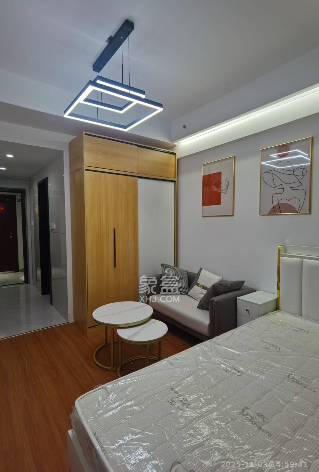 阳光城檀悦  1室1厅1卫    1800.0元/月室内图