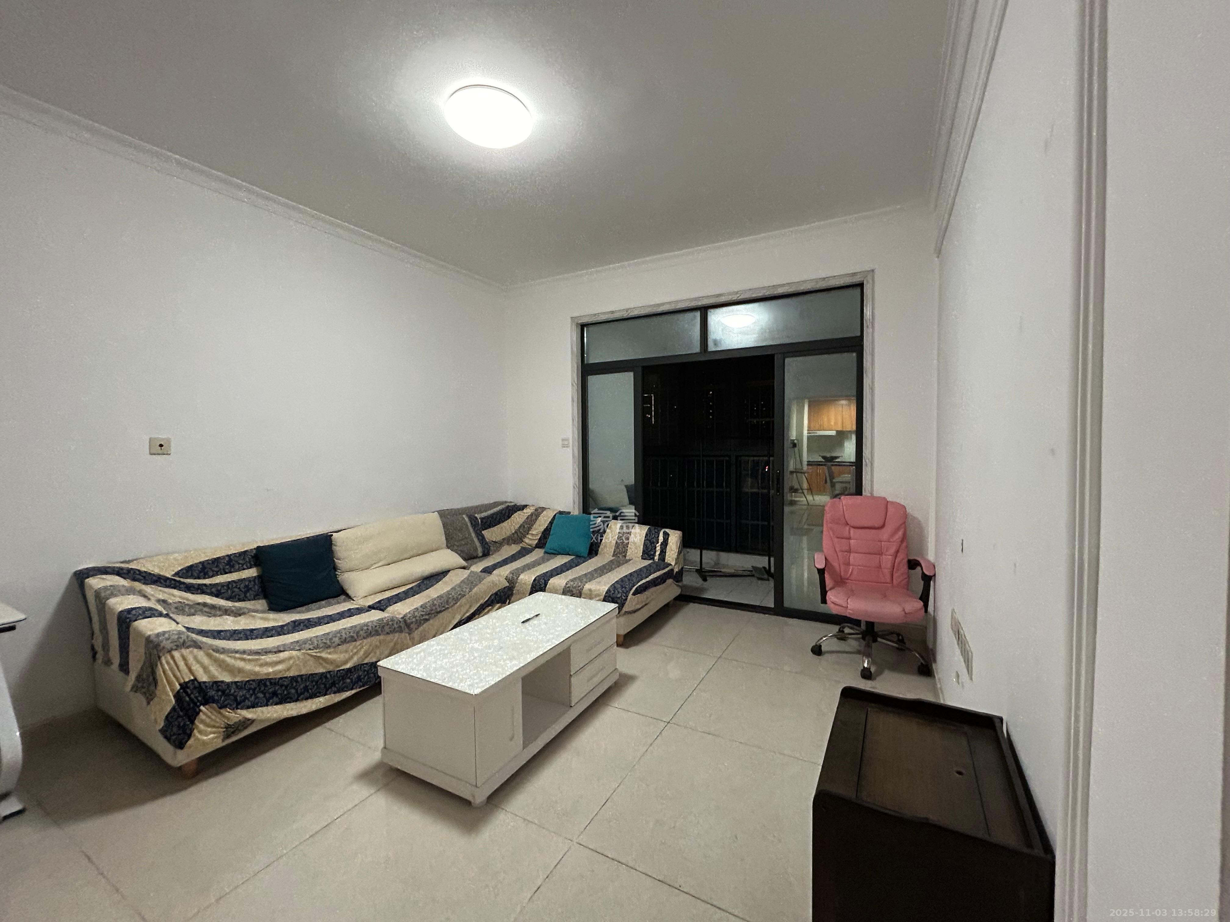 天元涉外景园C区 2室1厅1卫 2200.0元/月 天元涉外景园C区 2室1厅1卫 2200.0元/月室内图