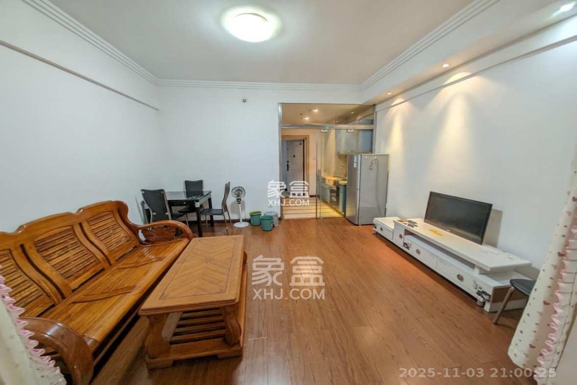 西子一间 1室1厅1卫 1400.0元/月 西子一间 1室1厅1卫 1400.0元/月室内图