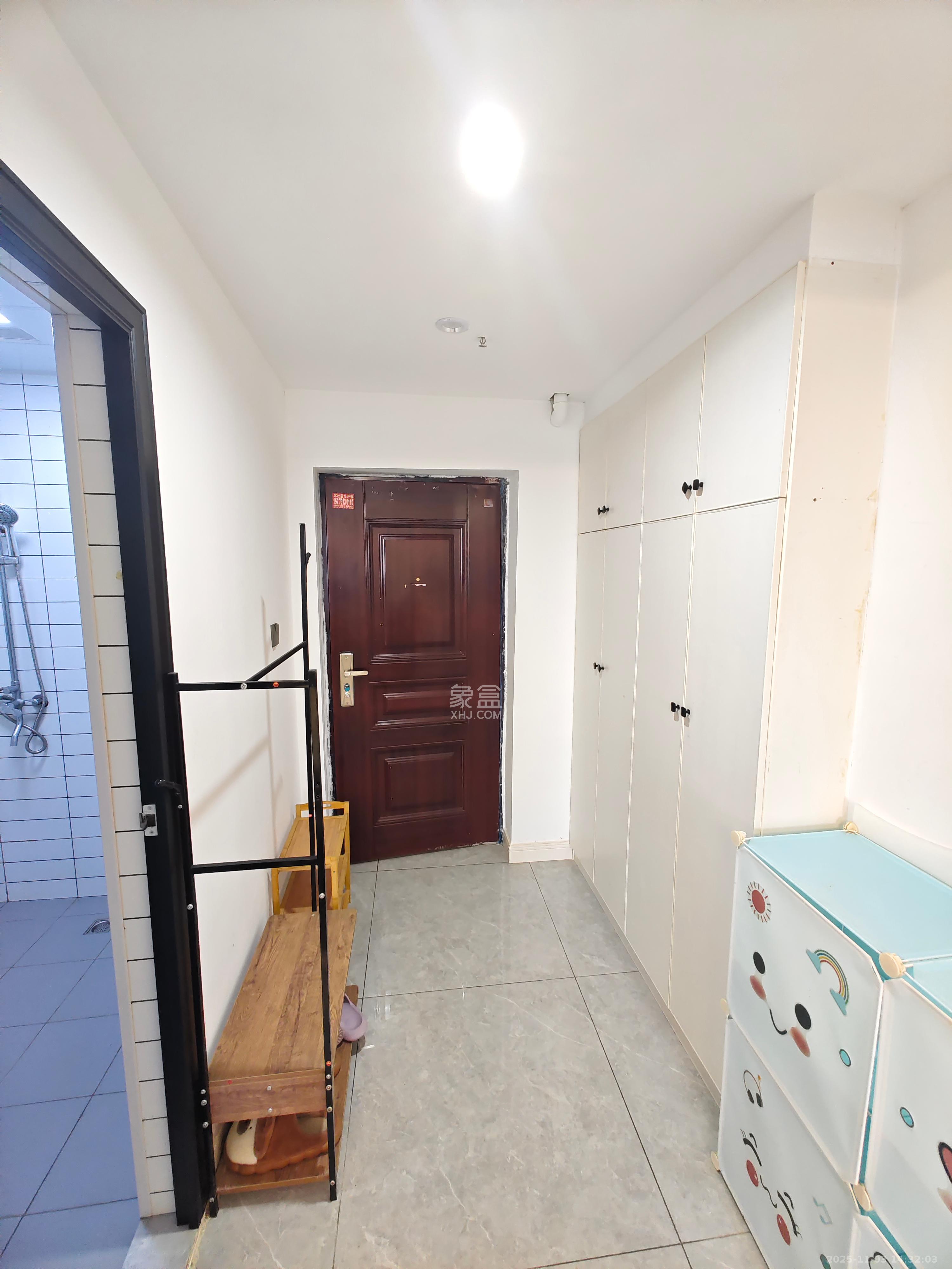 东友星座 1室1厅1卫 1800.0元/月 东友星座 1室1厅1卫 1800.0元/月室内图