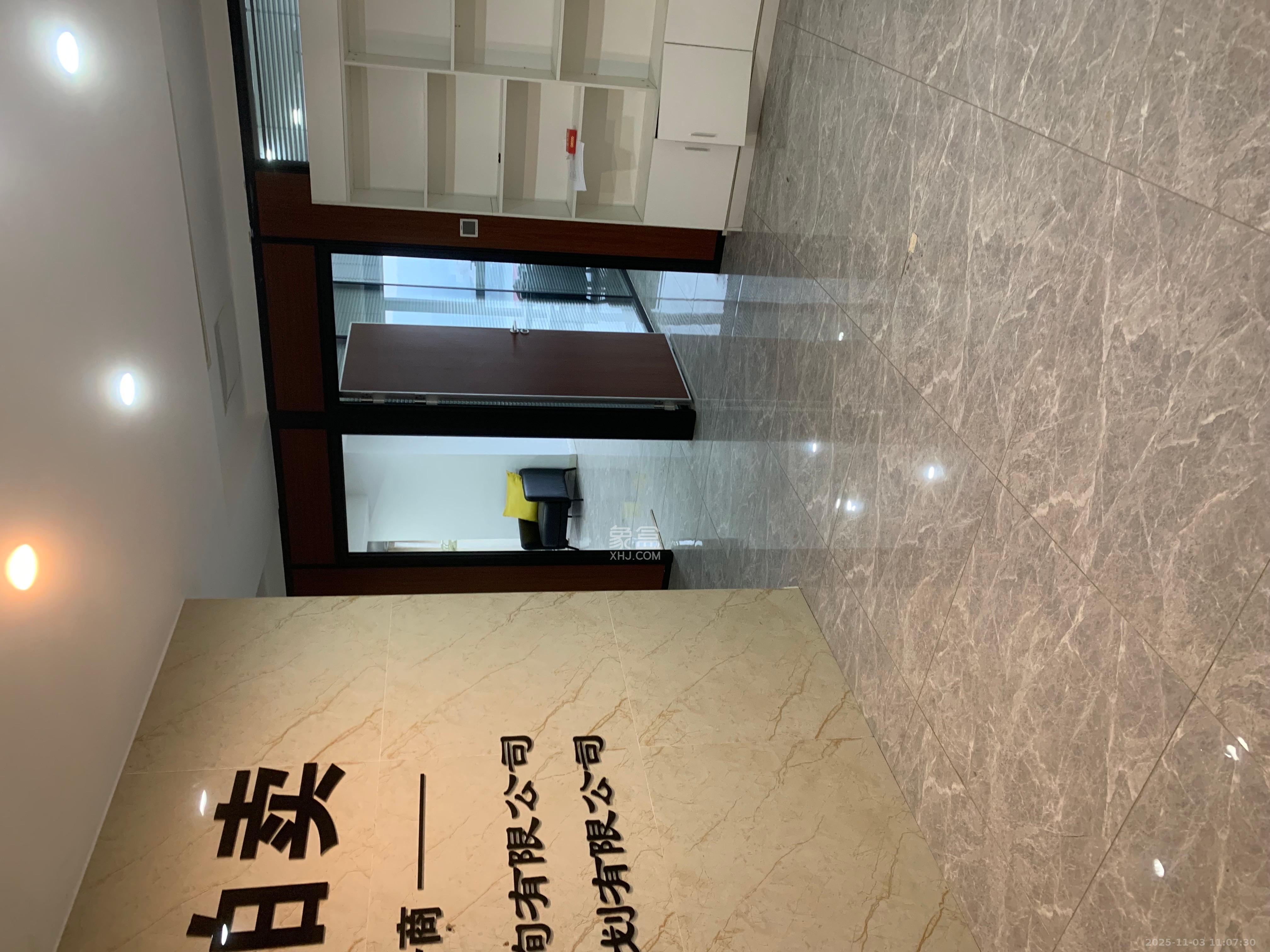 东怡外国（南湖一号)   62.11㎡      6000.0元/月室内图