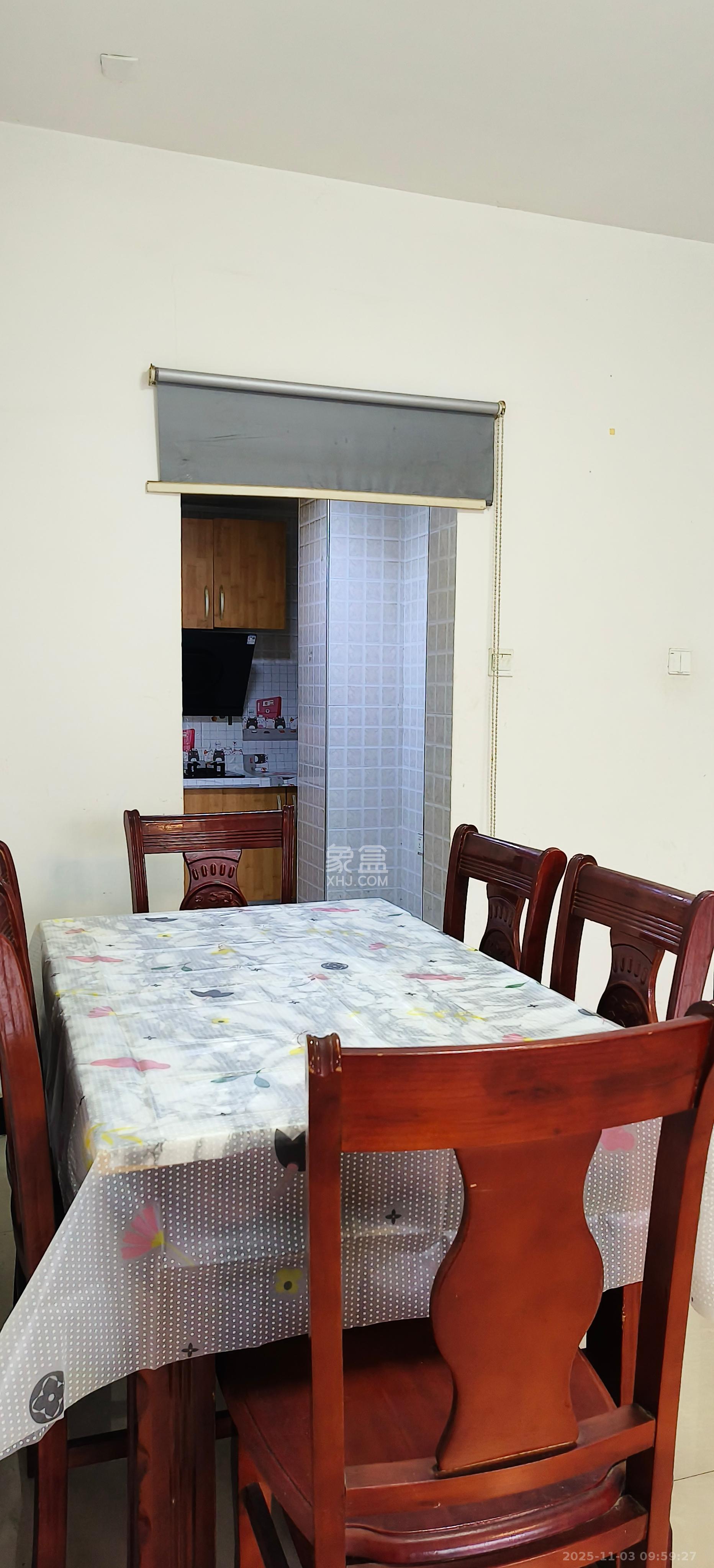 西源鑫大厦  2室2厅1卫    2000.0元/月室内图