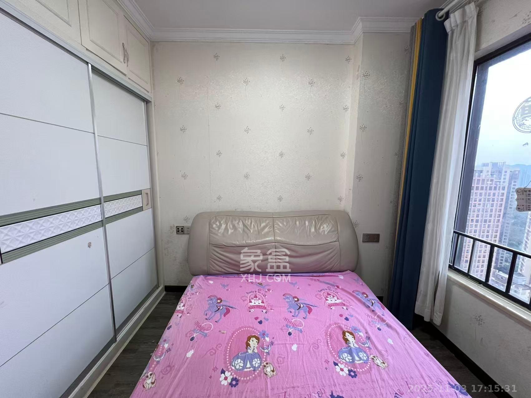 合能洋湖公馆  3室2厅1卫    2600.0元/月室内图