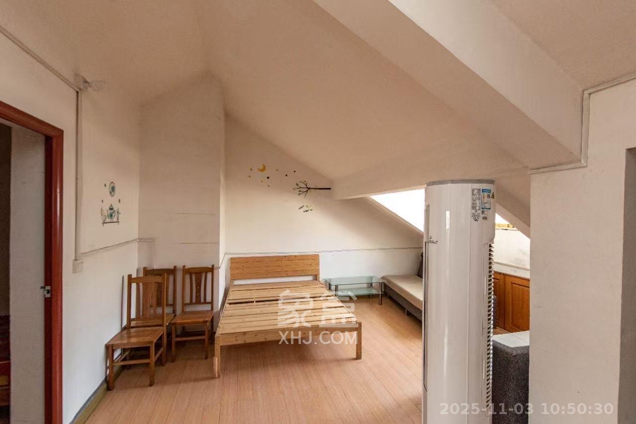 紫薇苑  4室1厅1卫    1800.0元/月室内图