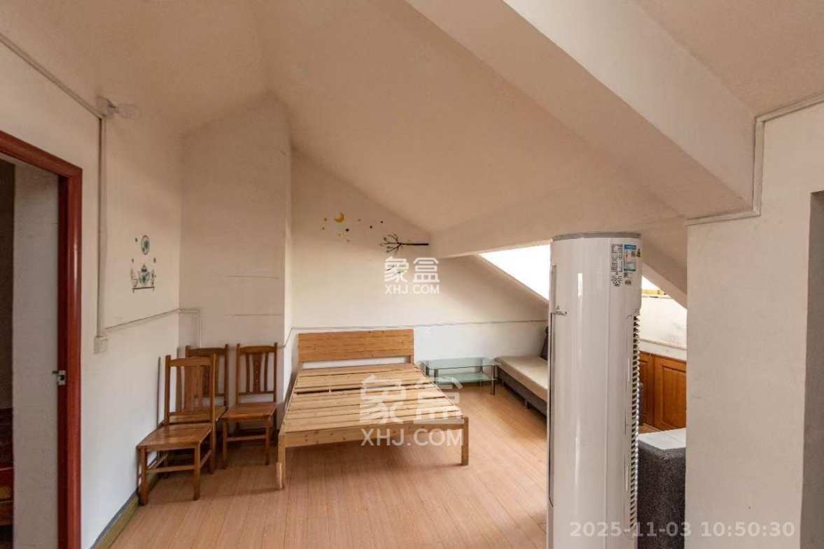 紫薇苑 4室1厅1卫 1800.0元/月 紫薇苑 4室1厅1卫 1800.0元/月室内图