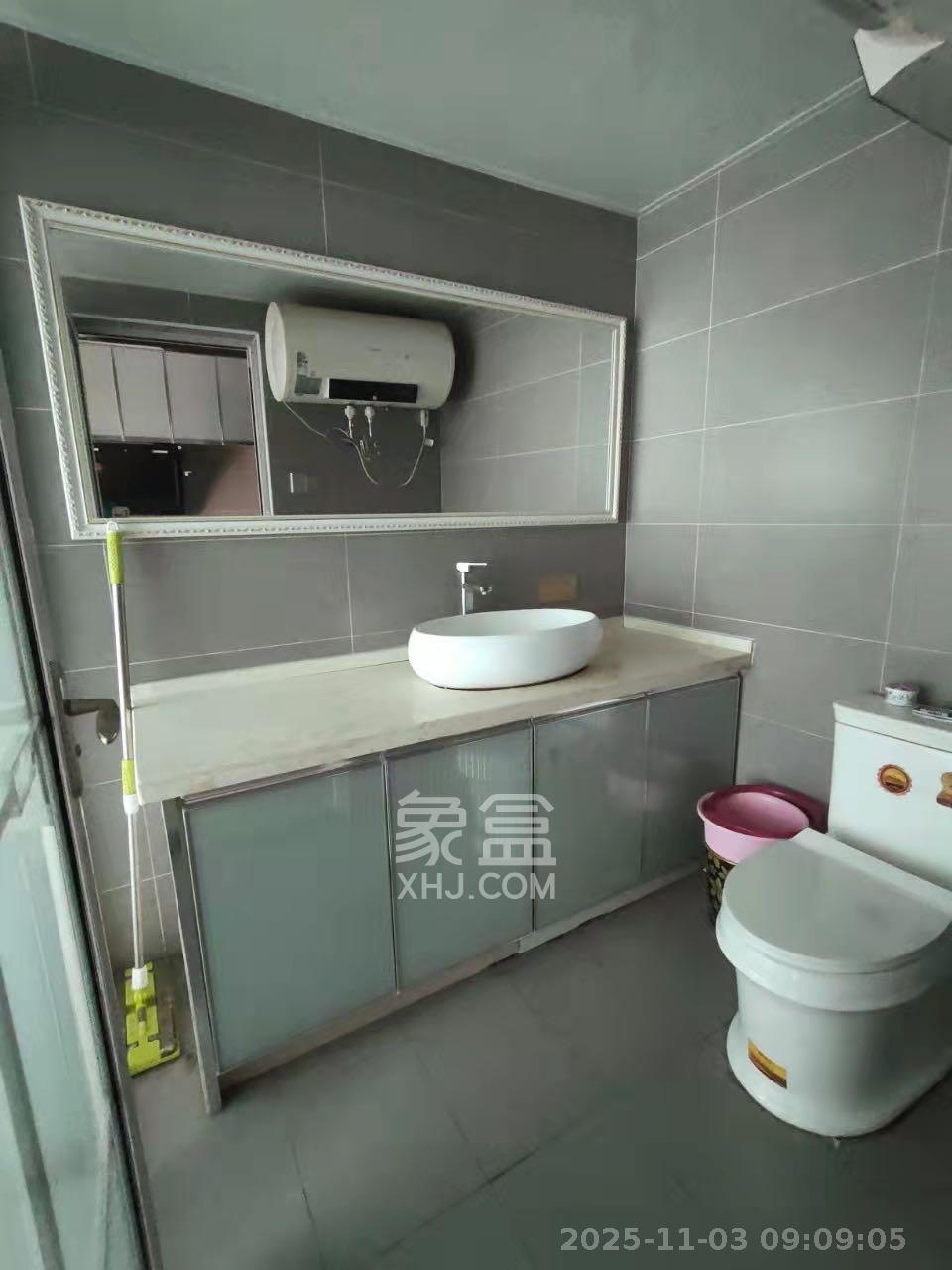 恒泰广场  1室1厅1卫    1500.0元/月室内图