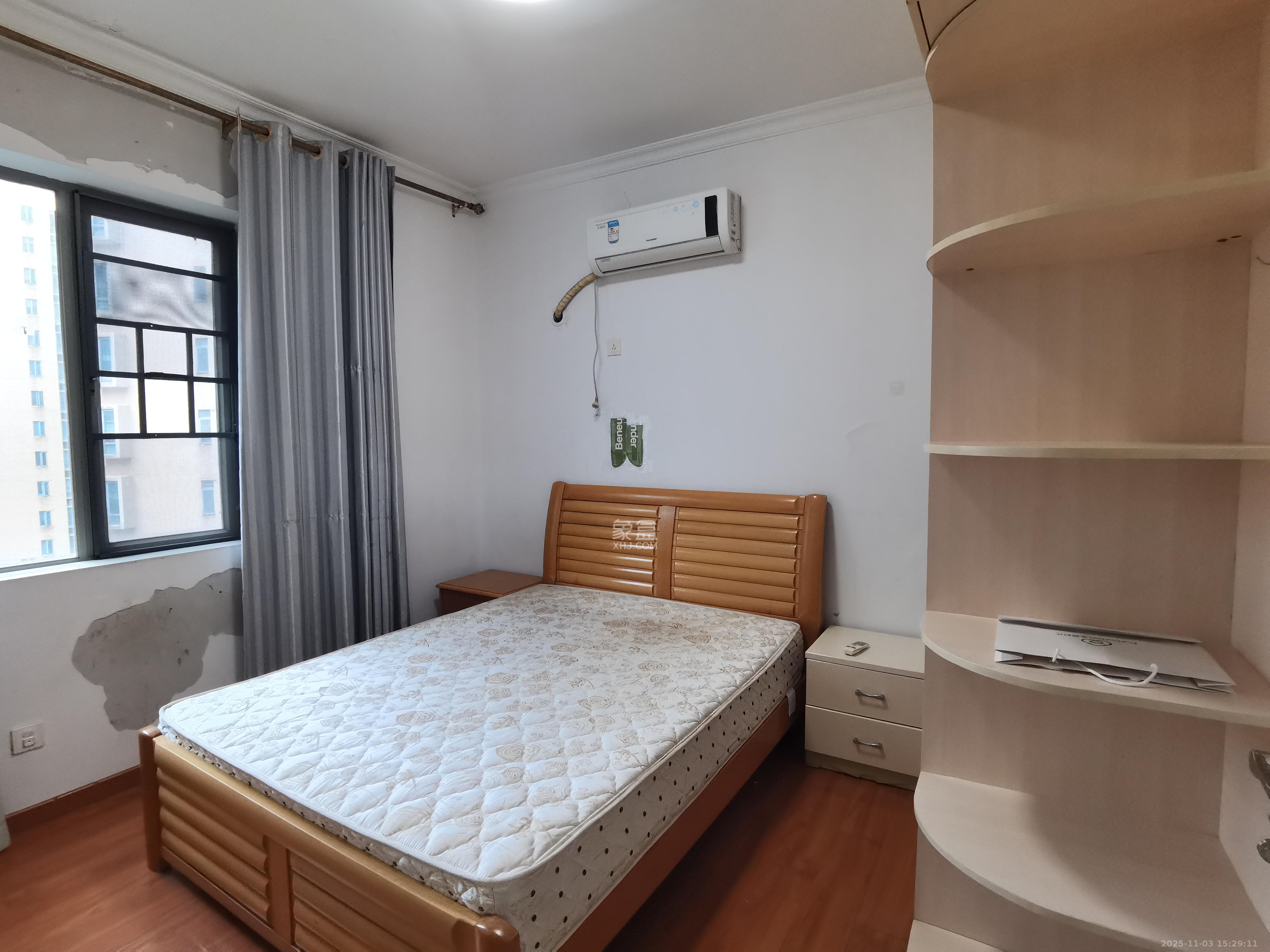 新城新世界一二三期 2室2厅1卫 2200.0元/月 新城新世界一二三期 2室2厅1卫 2200.0元/月室内图