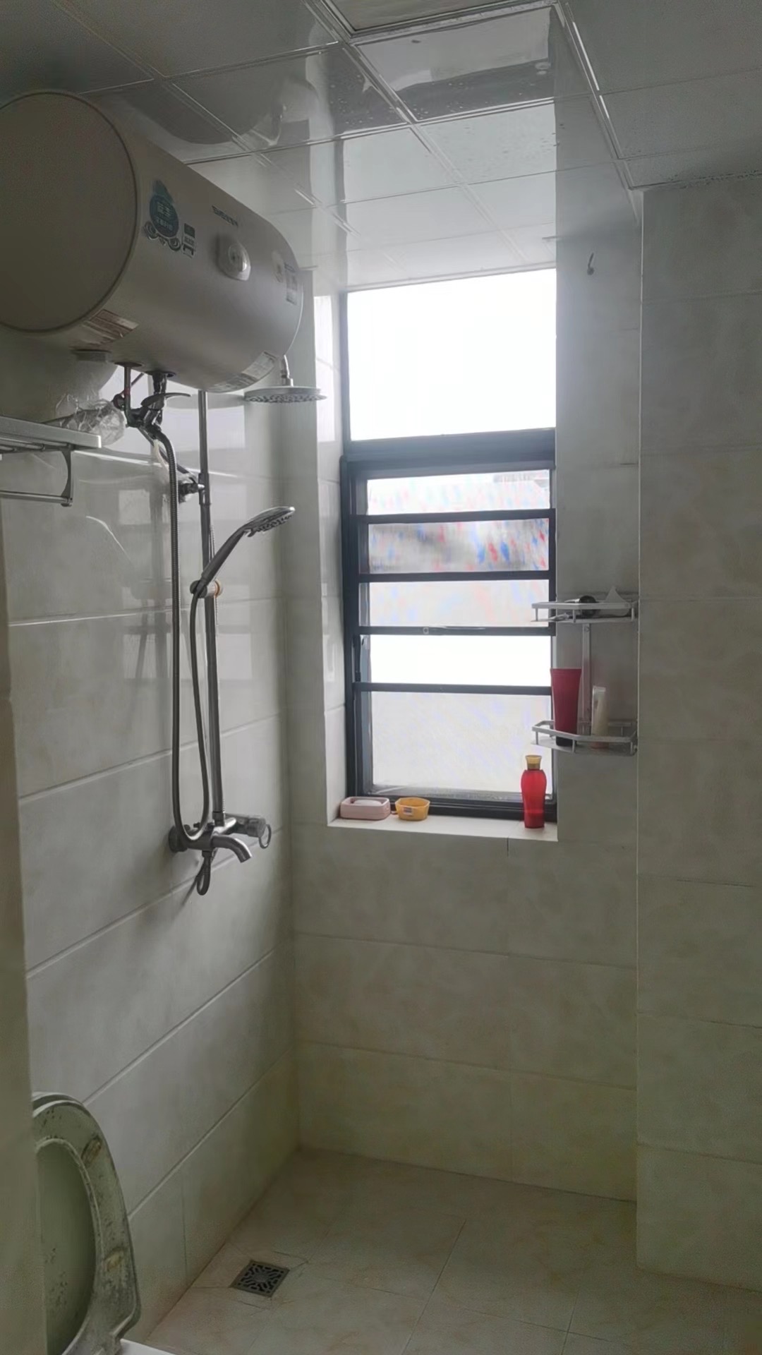 半岛蓝湾 2室1厅1卫 2100.0元/月 半岛蓝湾 2室1厅1卫 2100.0元/月室内图