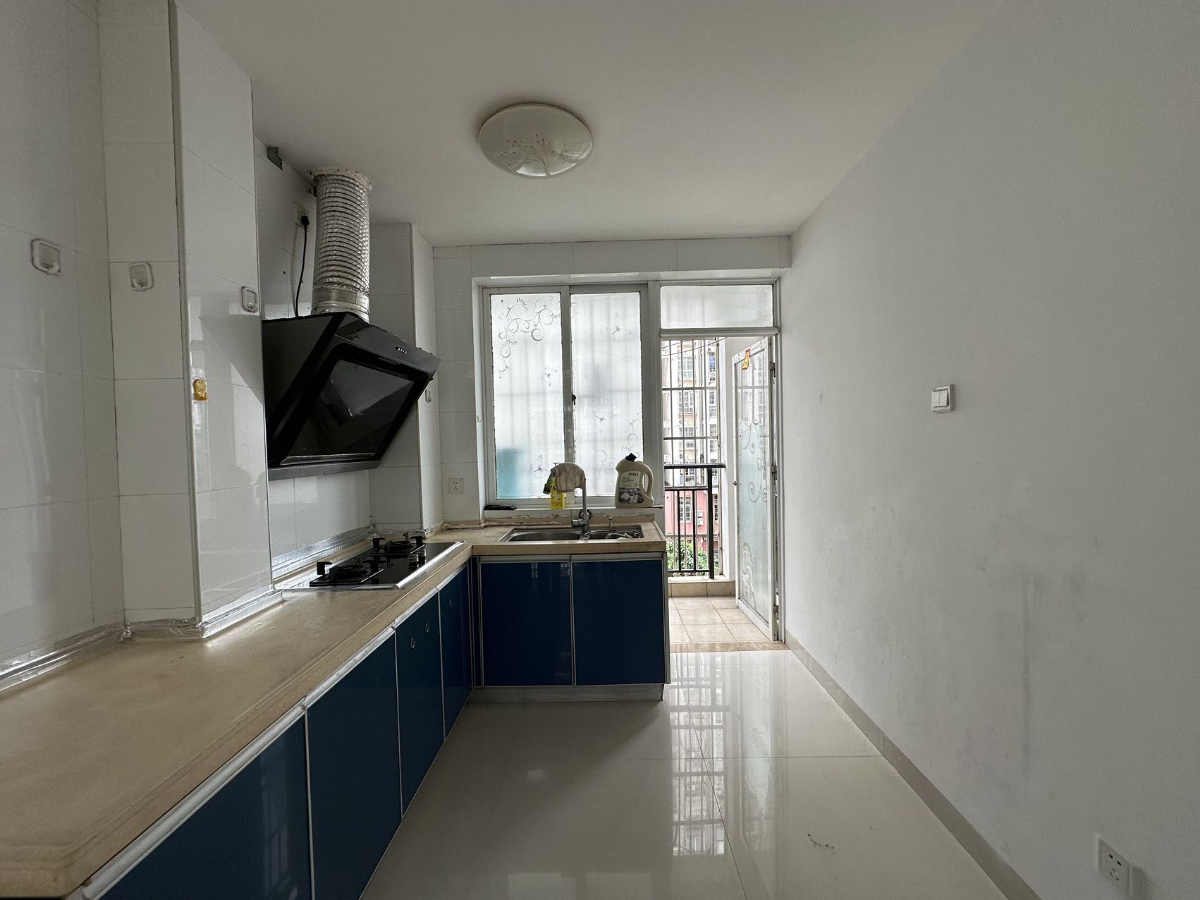 宝泰温泉花园  1室0厅0卫    99.0万室内图