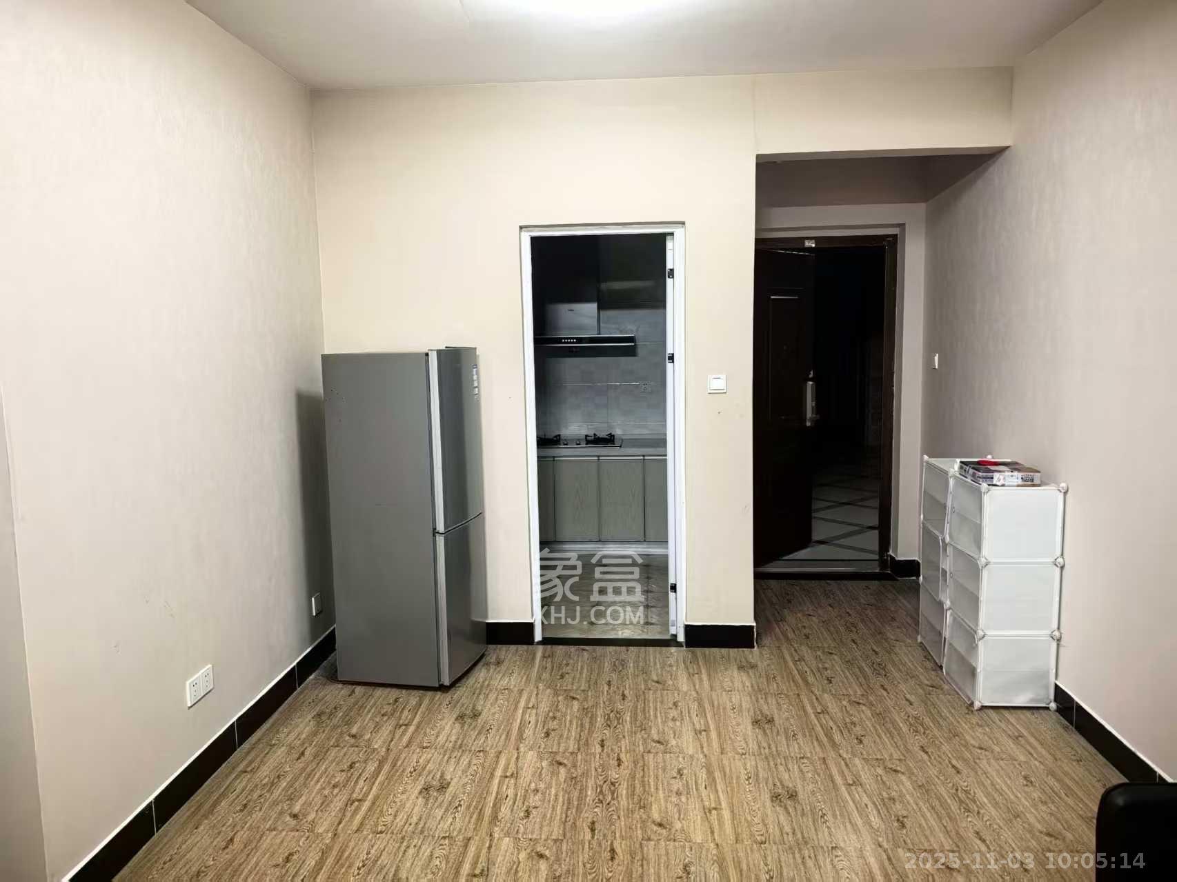 建发中央公园（建发美地）  3室2厅1卫    2300.0元/月室内图