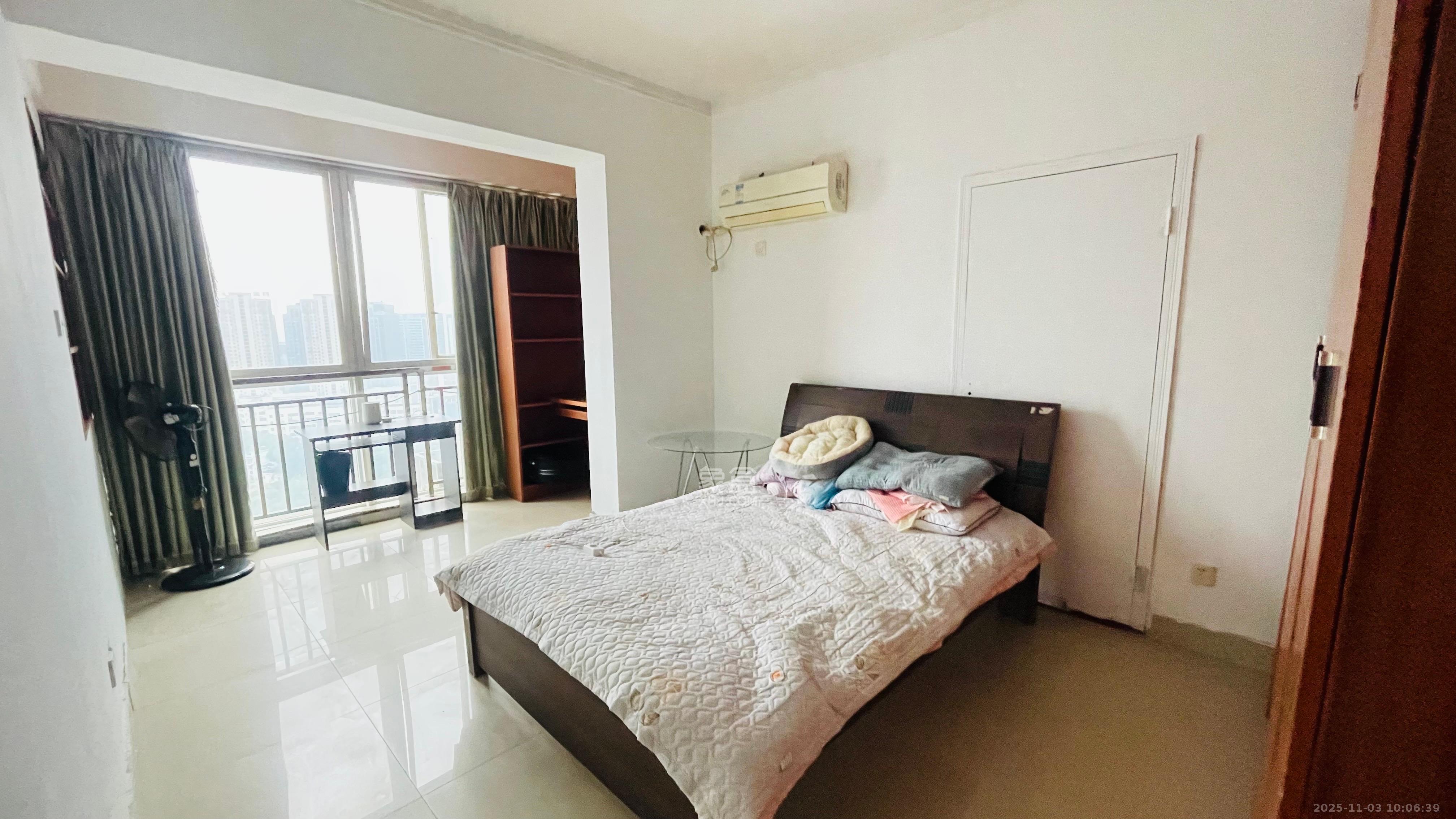 天剑华城 1室1厅1卫 1400.0元/月 天剑华城 1室1厅1卫 1400.0元/月室内图