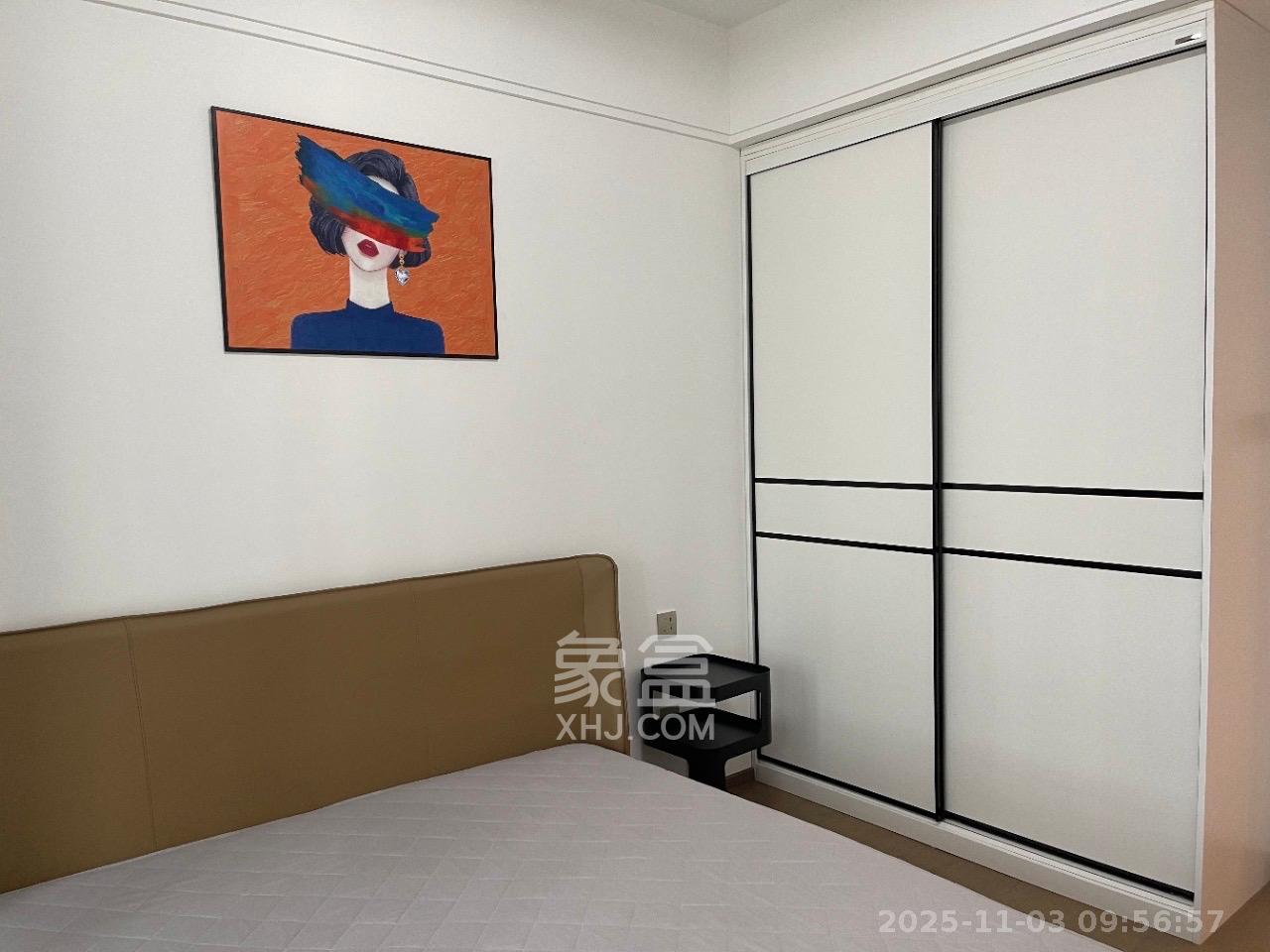 复地滨江金融中心  4室2厅2卫    5000.0元/月室内图