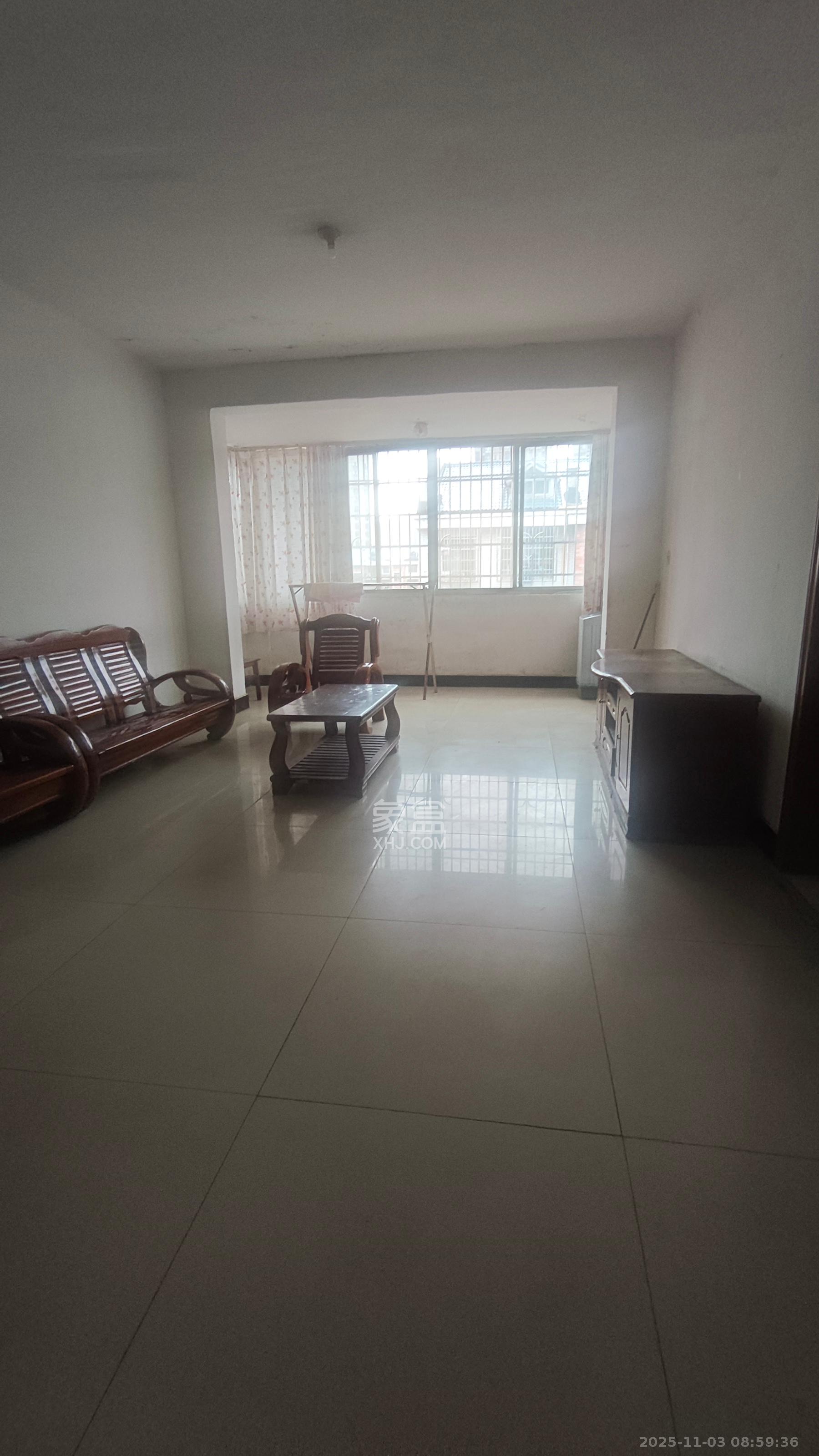 月湖安置小区（马栏山小区）  2室2厅1卫    1100.0元/月