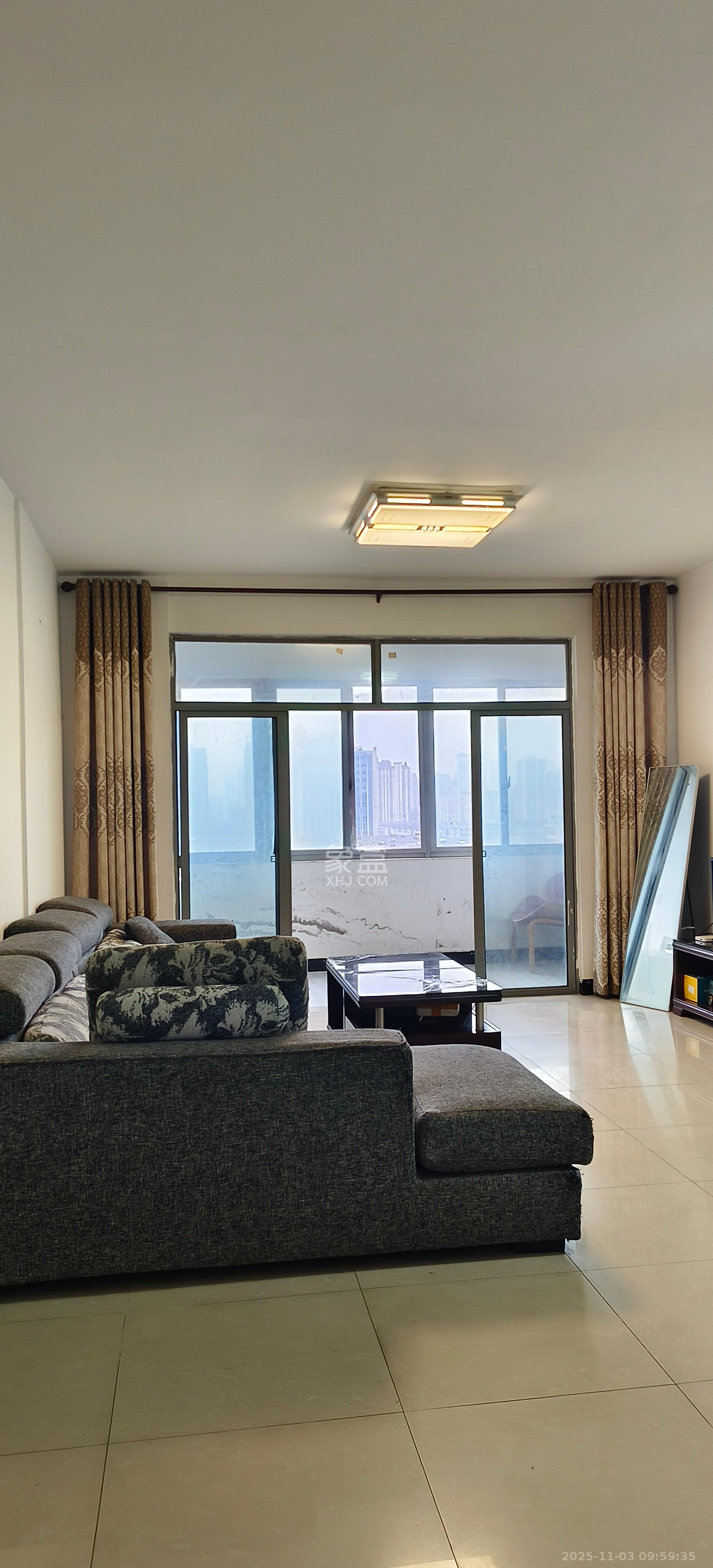 西源鑫大厦  2室2厅1卫    2000.0元/月室内图