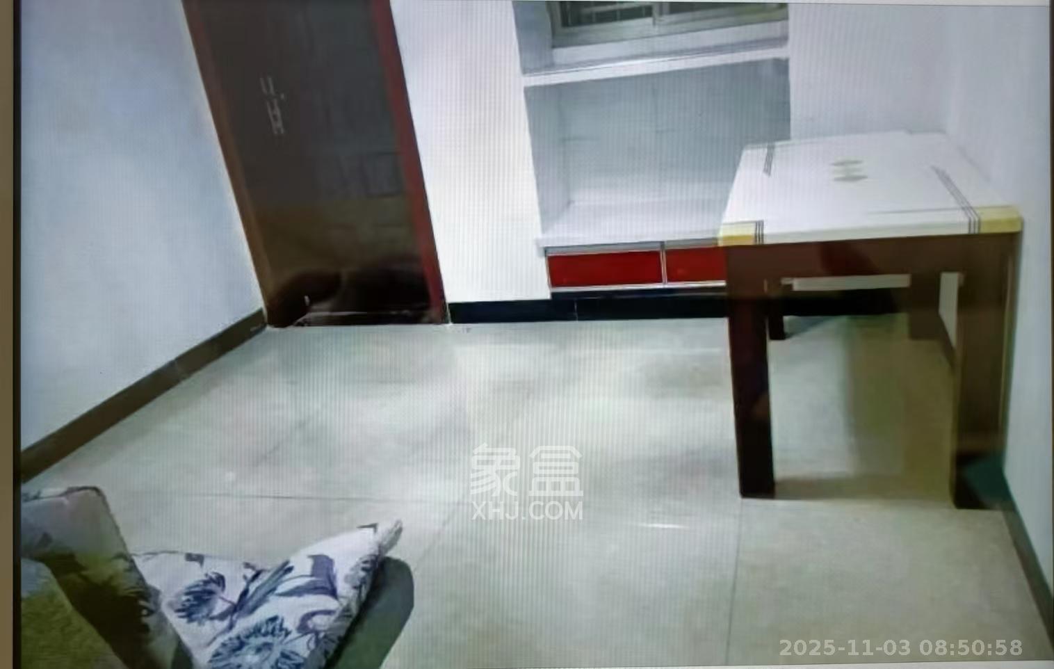 红花坡社区  2室1厅1卫    1400.0元/月室内图