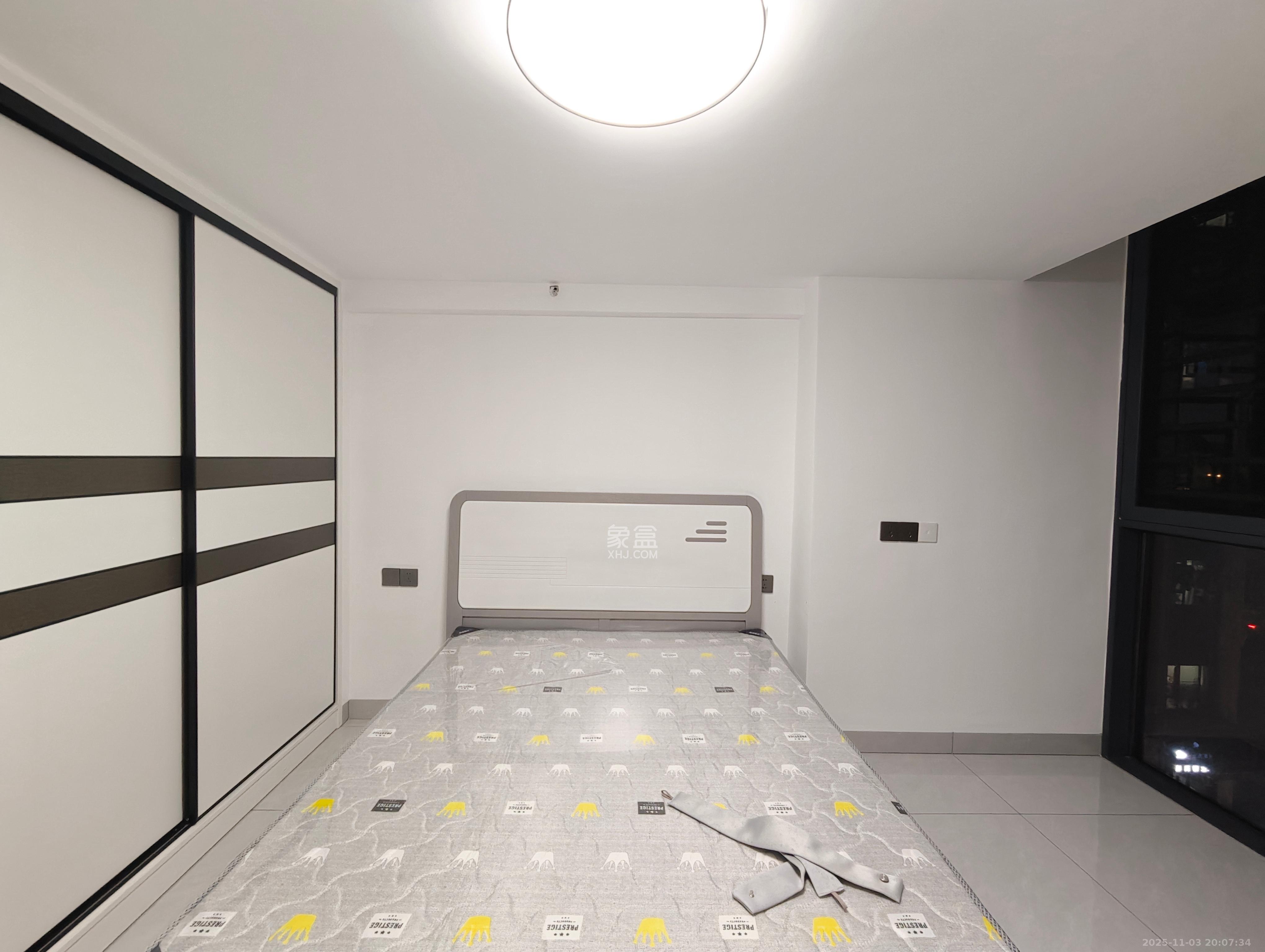 保利恒伟时光印象  2室1厅1卫    1600.0元/月室内图