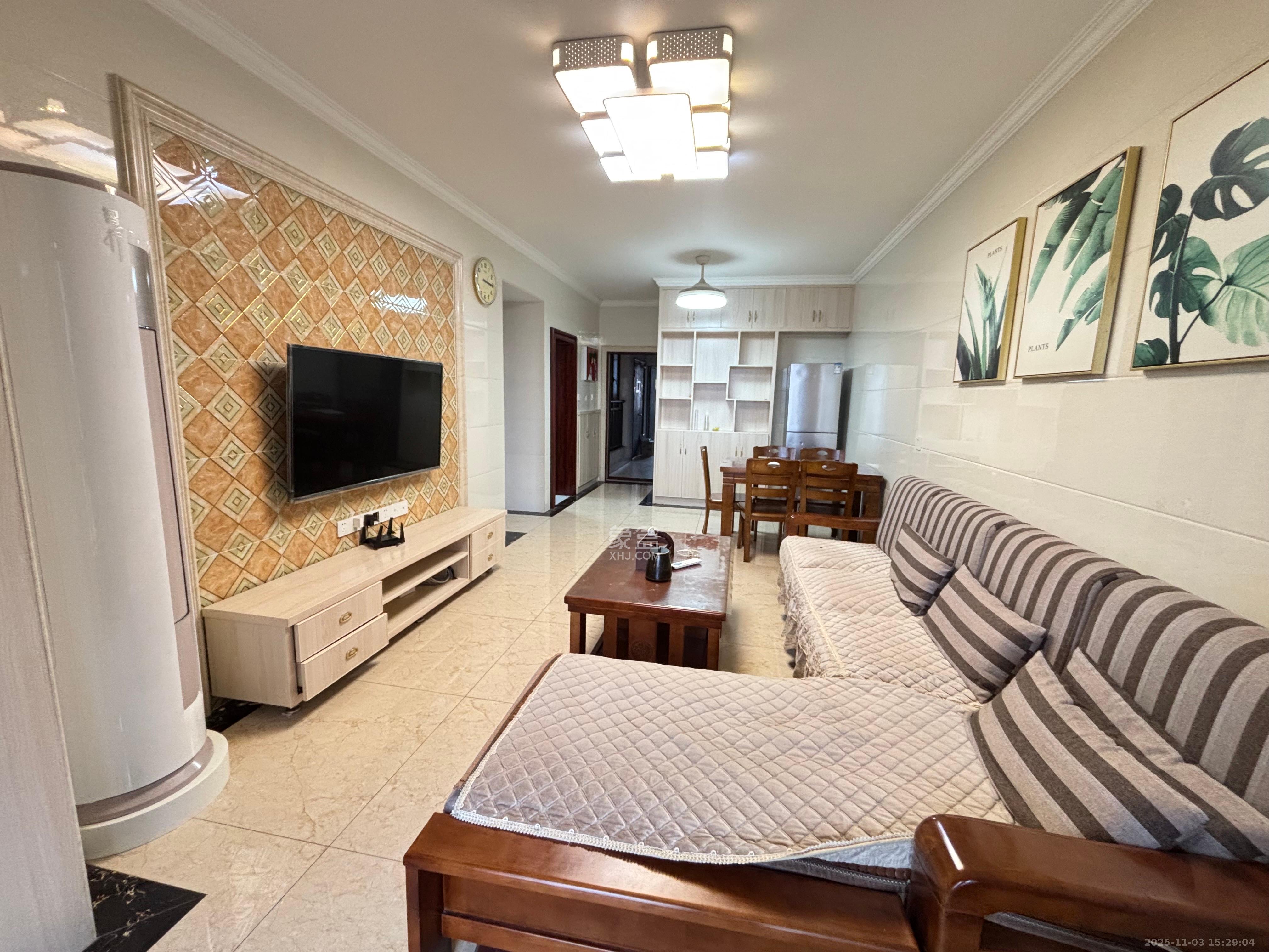 东宜兰园 2室1厅1卫 2100.0元/月 东宜兰园 2室1厅1卫 2100.0元/月室内图