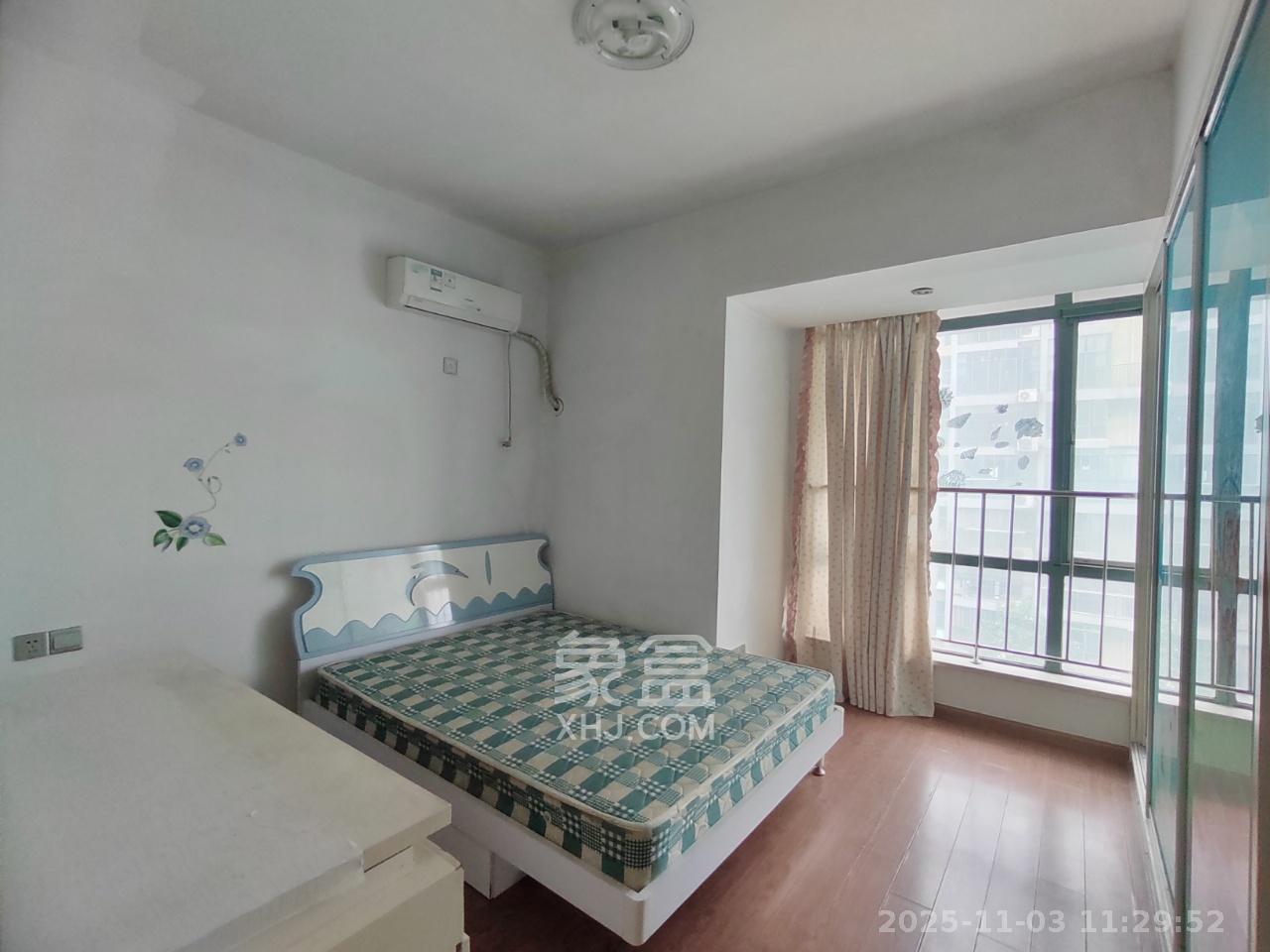 望兴景园一期  3室2厅1卫    2200.0元/月室内图