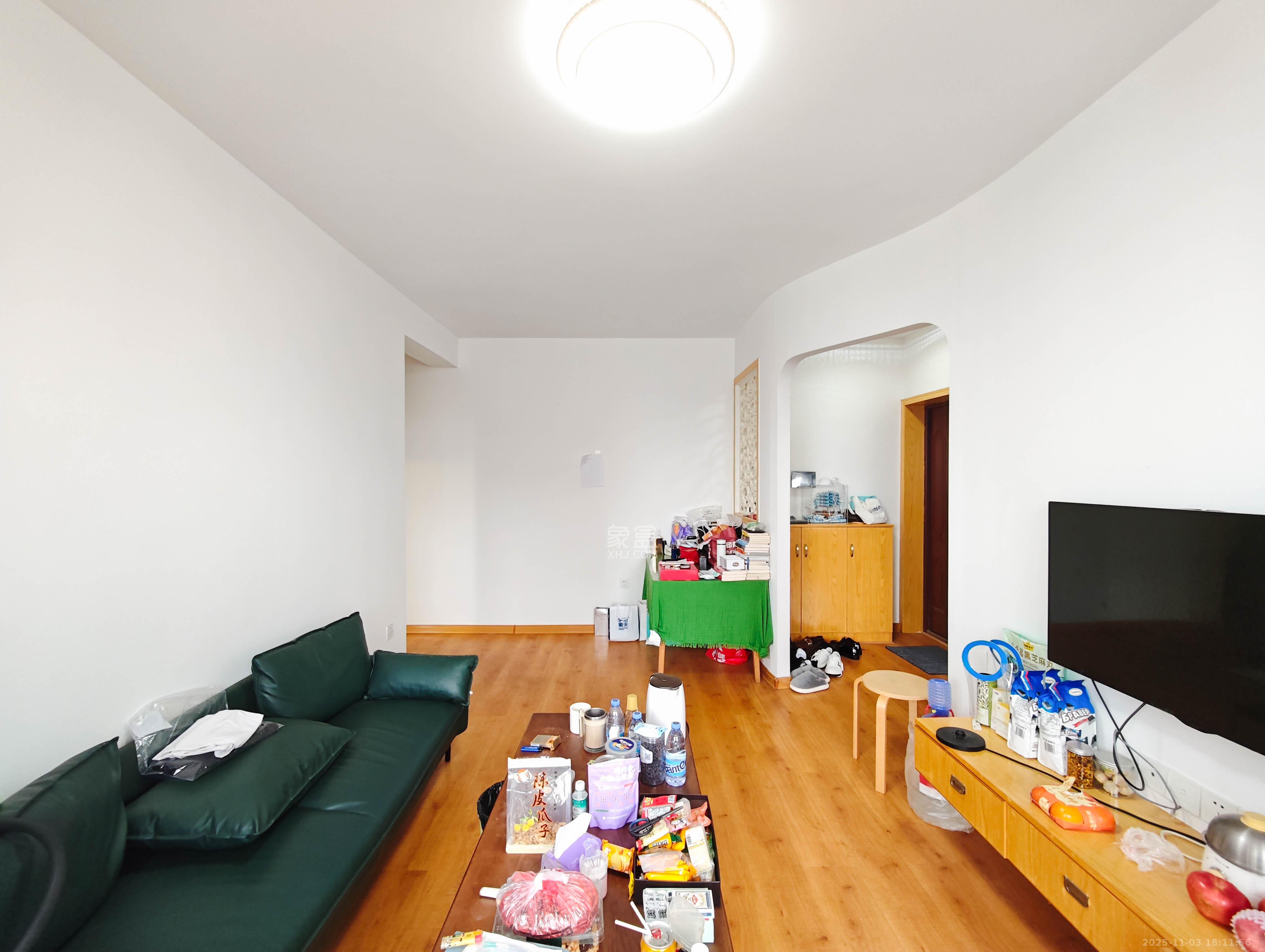 五矿万境水岸一期(万境水岸嘉苑) 2室1厅1卫 78.0万 五矿万境水岸一期(万境水岸嘉苑) 2室1厅1卫 78.0万客厅