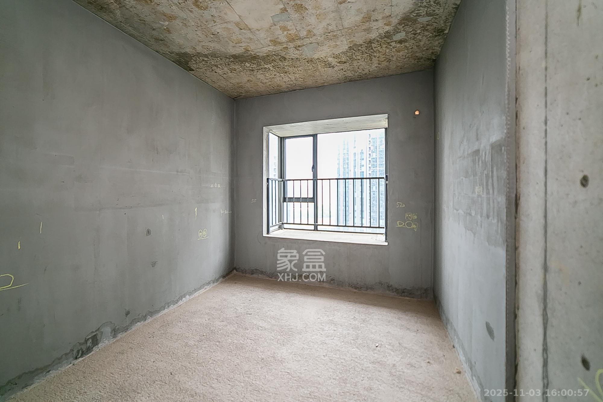 岭福家苑（天心佳苑）  3室2厅2卫    145.0万卧室