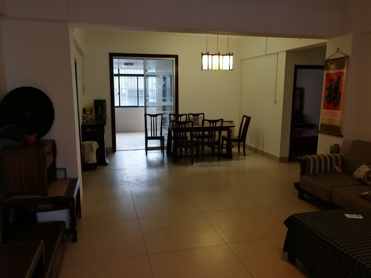 国贸大院  3室2厅2卫    2500.0元/月室内图