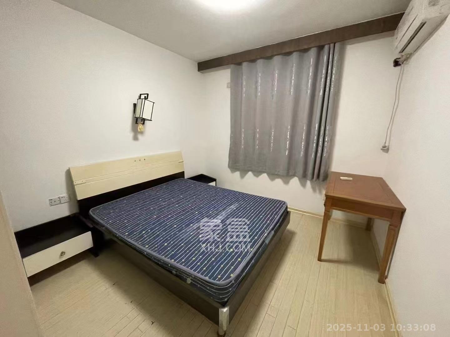 金汇小区  3室2厅1卫    2400.0元/月室内图