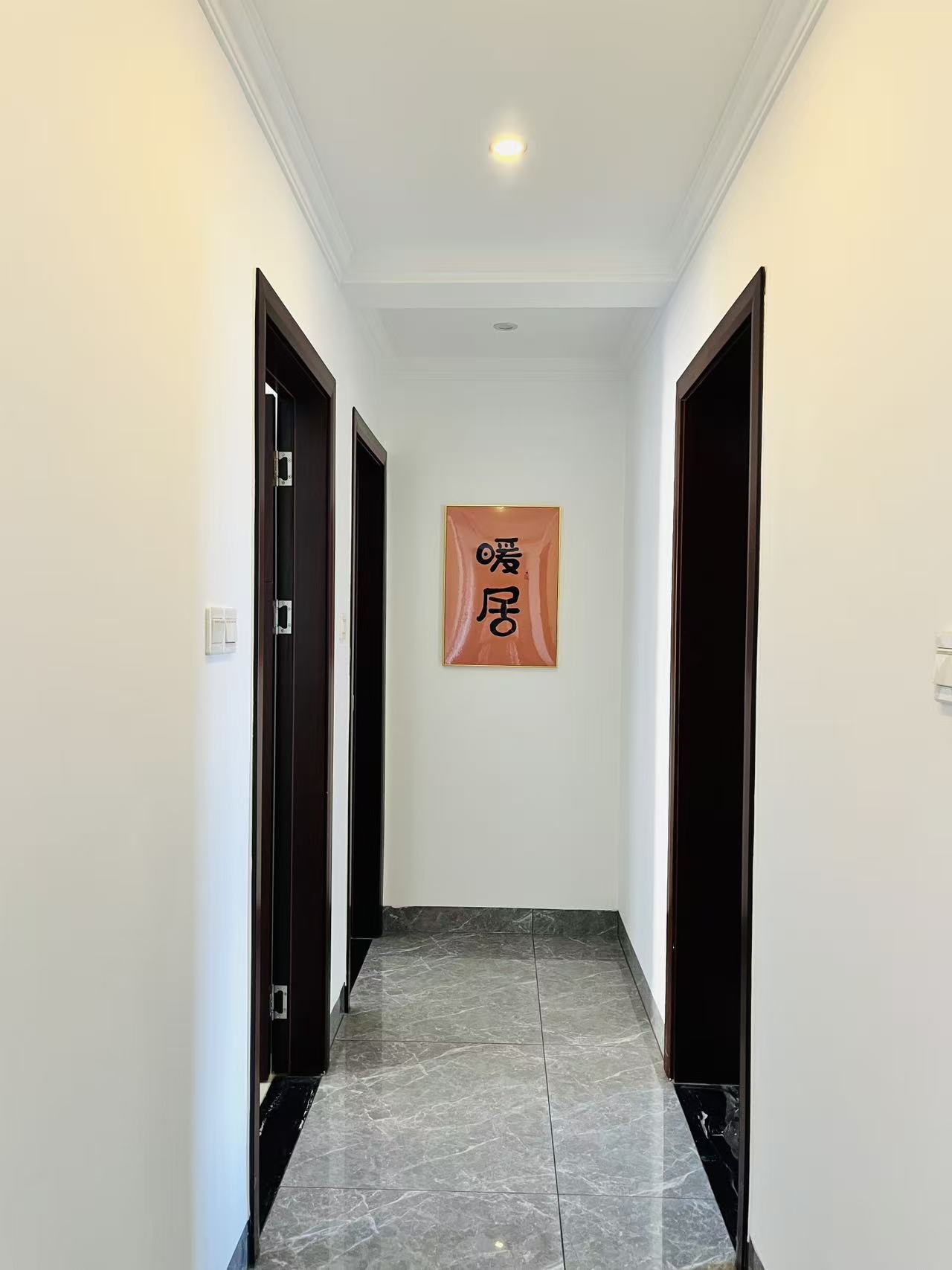 恩祥新城 4室2厅2卫 206.0万 恩祥新城 4室2厅2卫 206.0万客厅