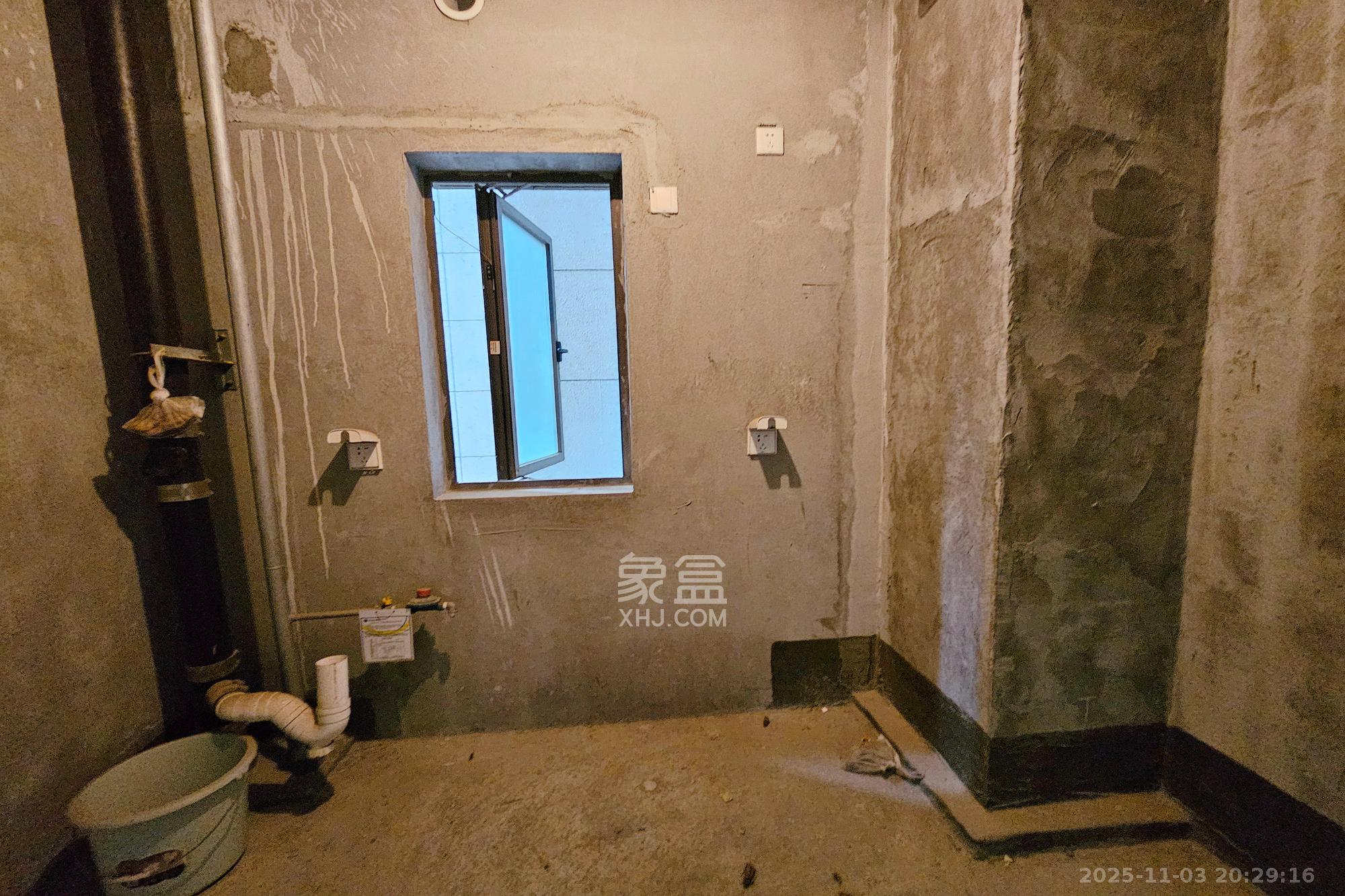 阳光城尚东湾凌云府 1室0厅0卫 105.0万 阳光城尚东湾凌云府 1室0厅0卫 105.0万其他