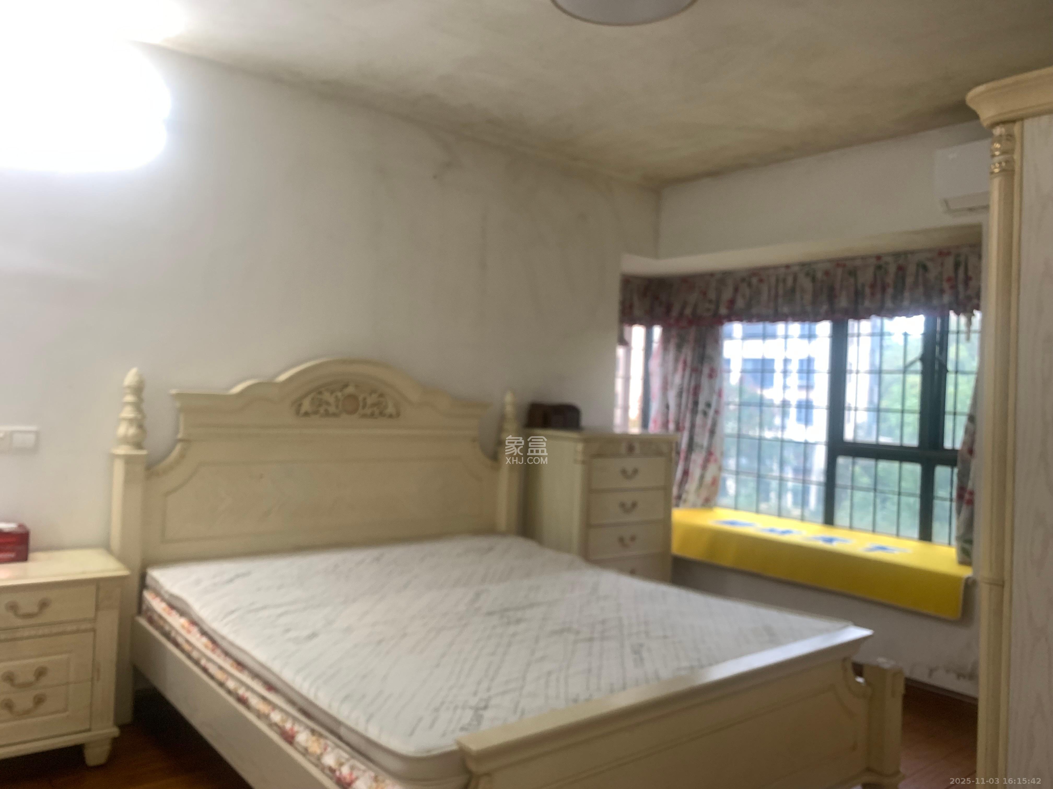 保利麓谷林语A区 3室2厅2卫 2500.0元/月 保利麓谷林语A区 3室2厅2卫 2500.0元/月室内图