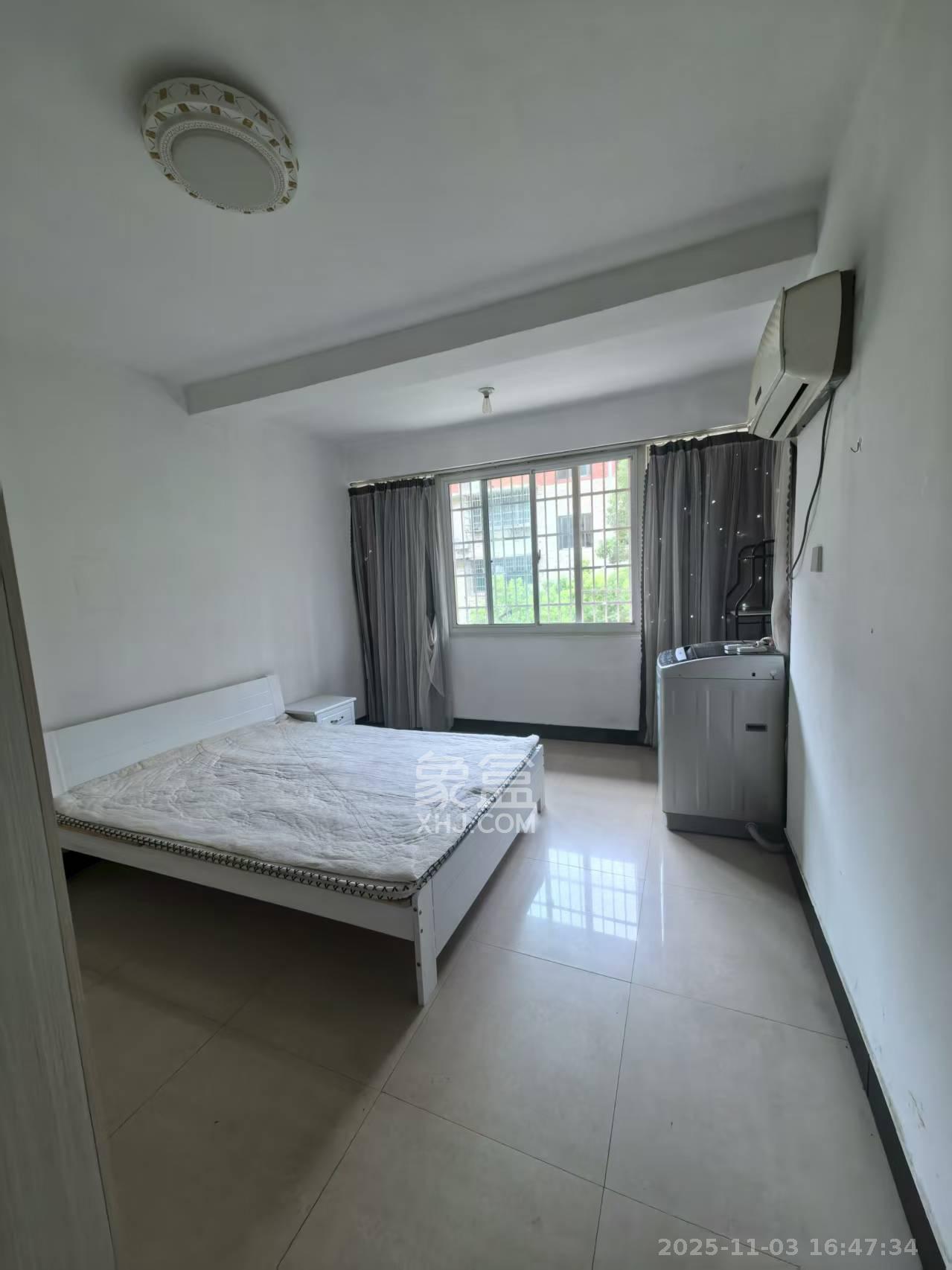 福城社区22片、23片安置小区 2室1厅1卫 1300.0元/月 福城社区22片、23片安置小区 2室1厅1卫 1300.0元/月室内图