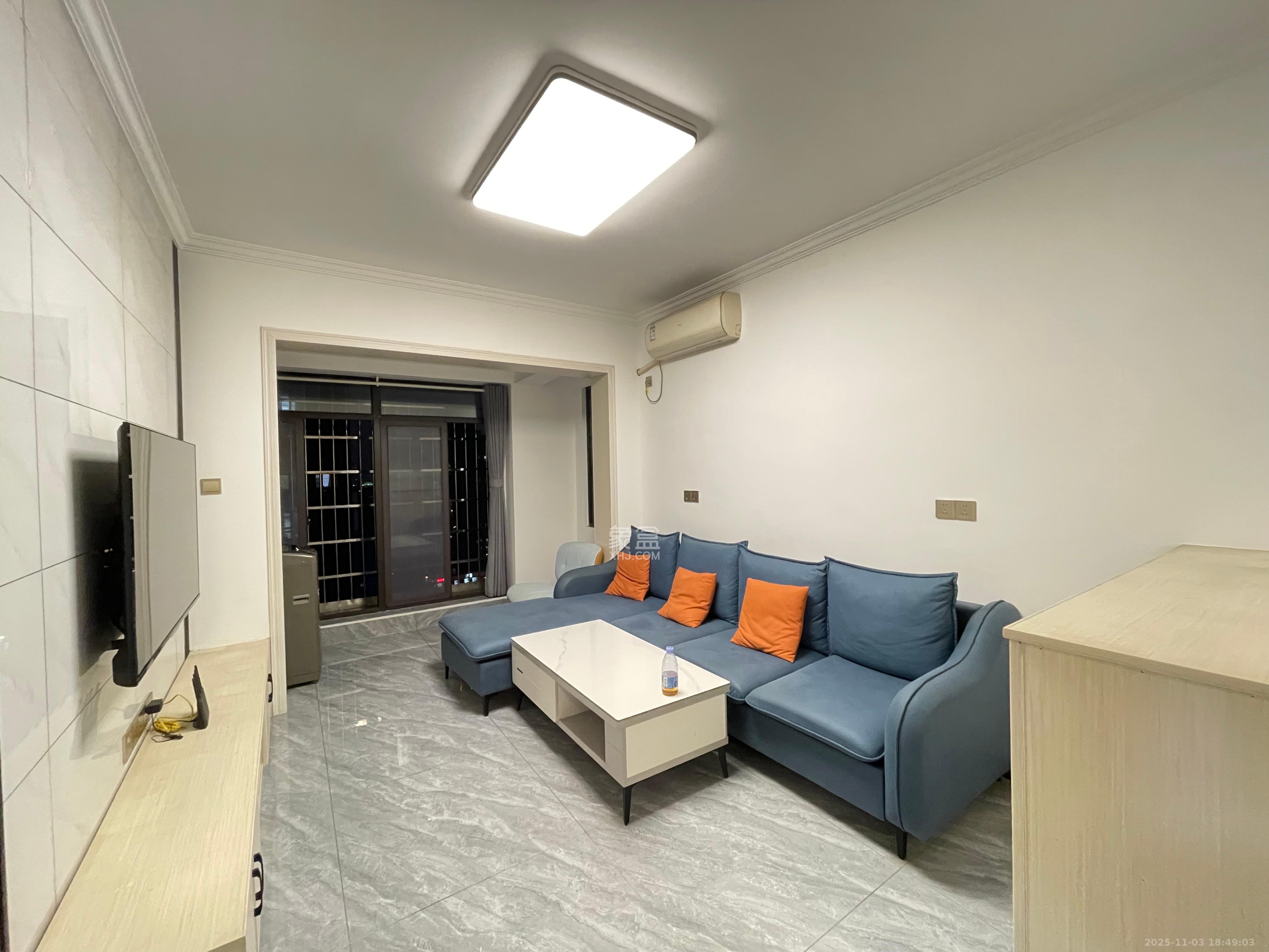 东岸梅园小区  1室0厅0卫    2000.0元/月