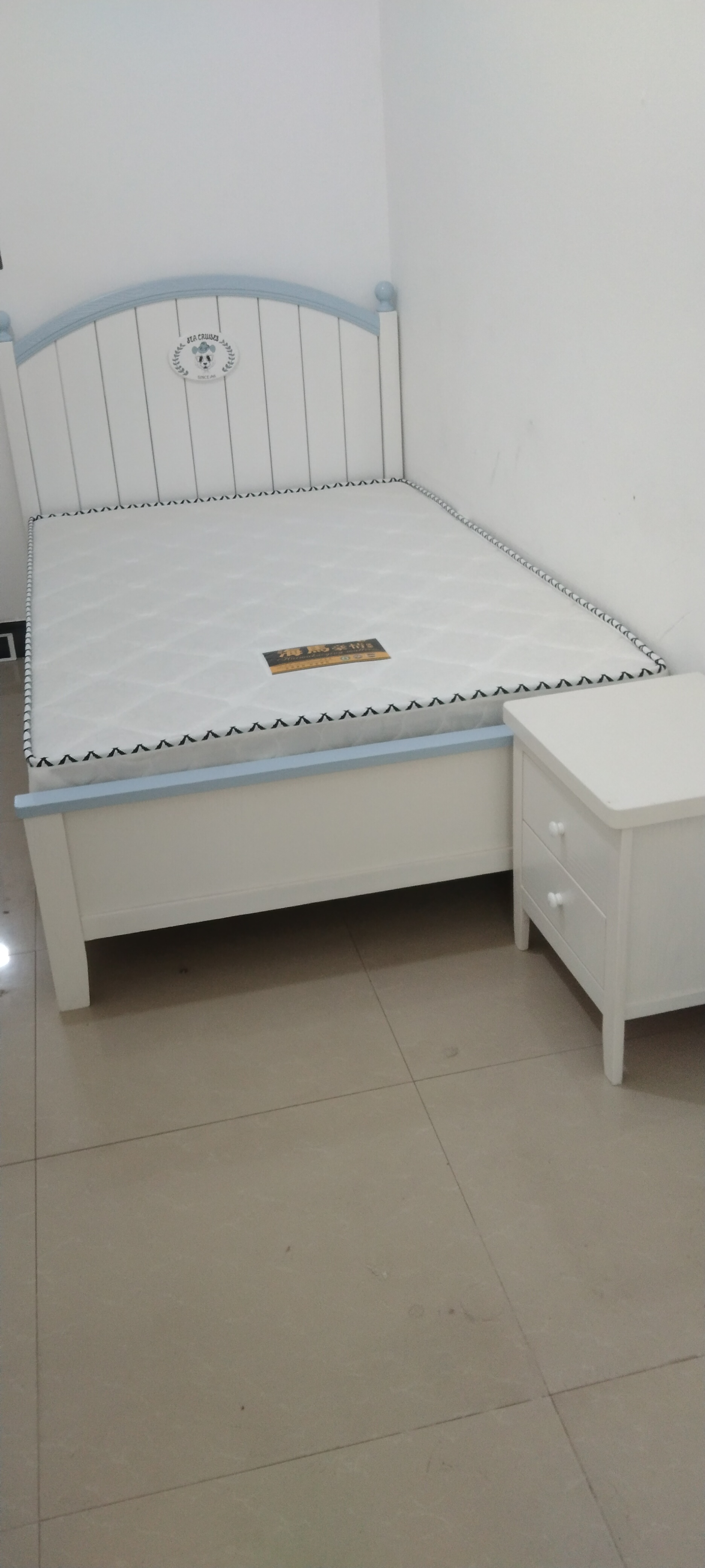 互助小区 2室1厅1卫 1200.0元/月 互助小区 2室1厅1卫 1200.0元/月室内图