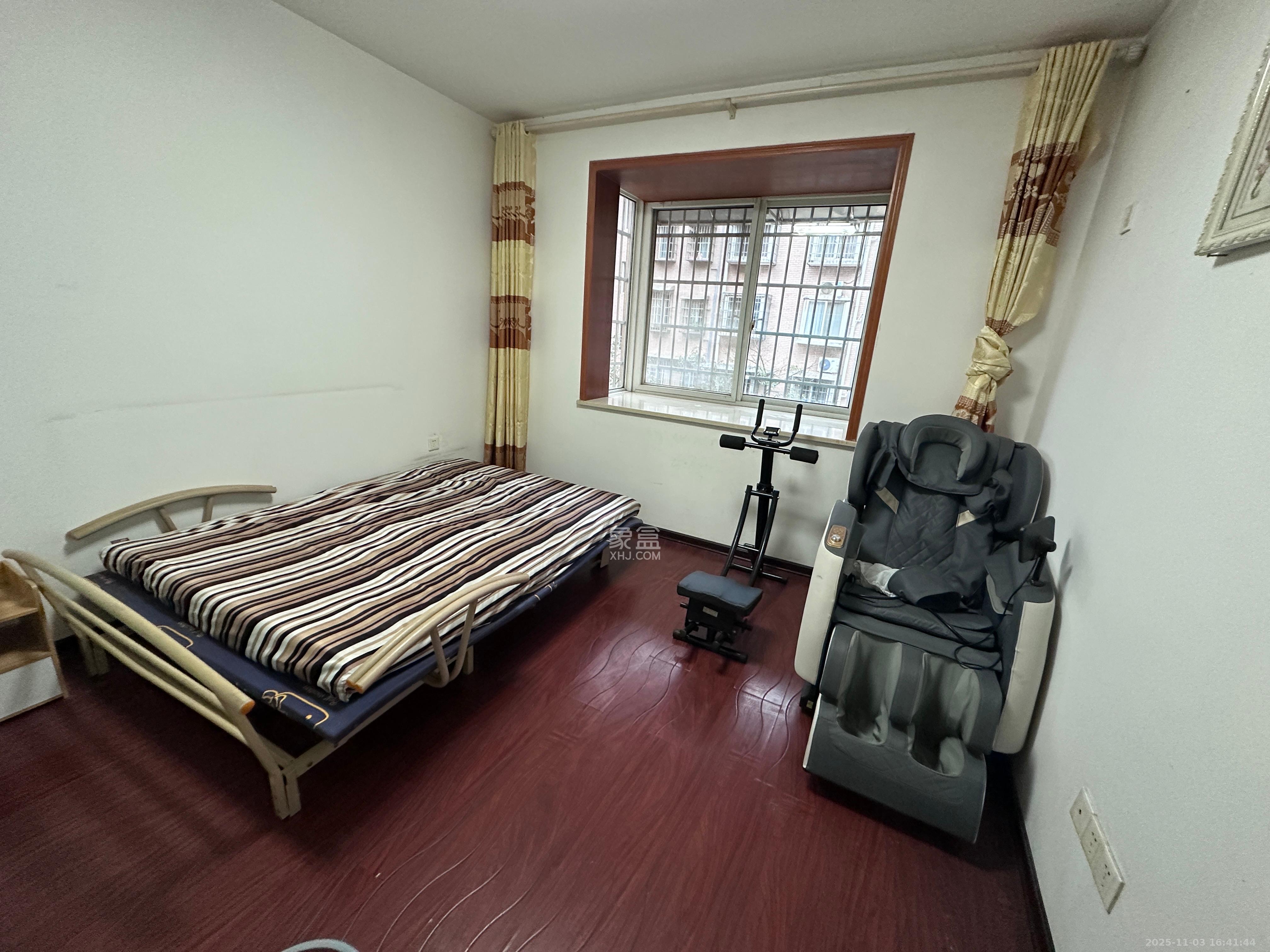 桔洲新苑（桔洲印象）  3室2厅1卫    1600.0元/月室内图