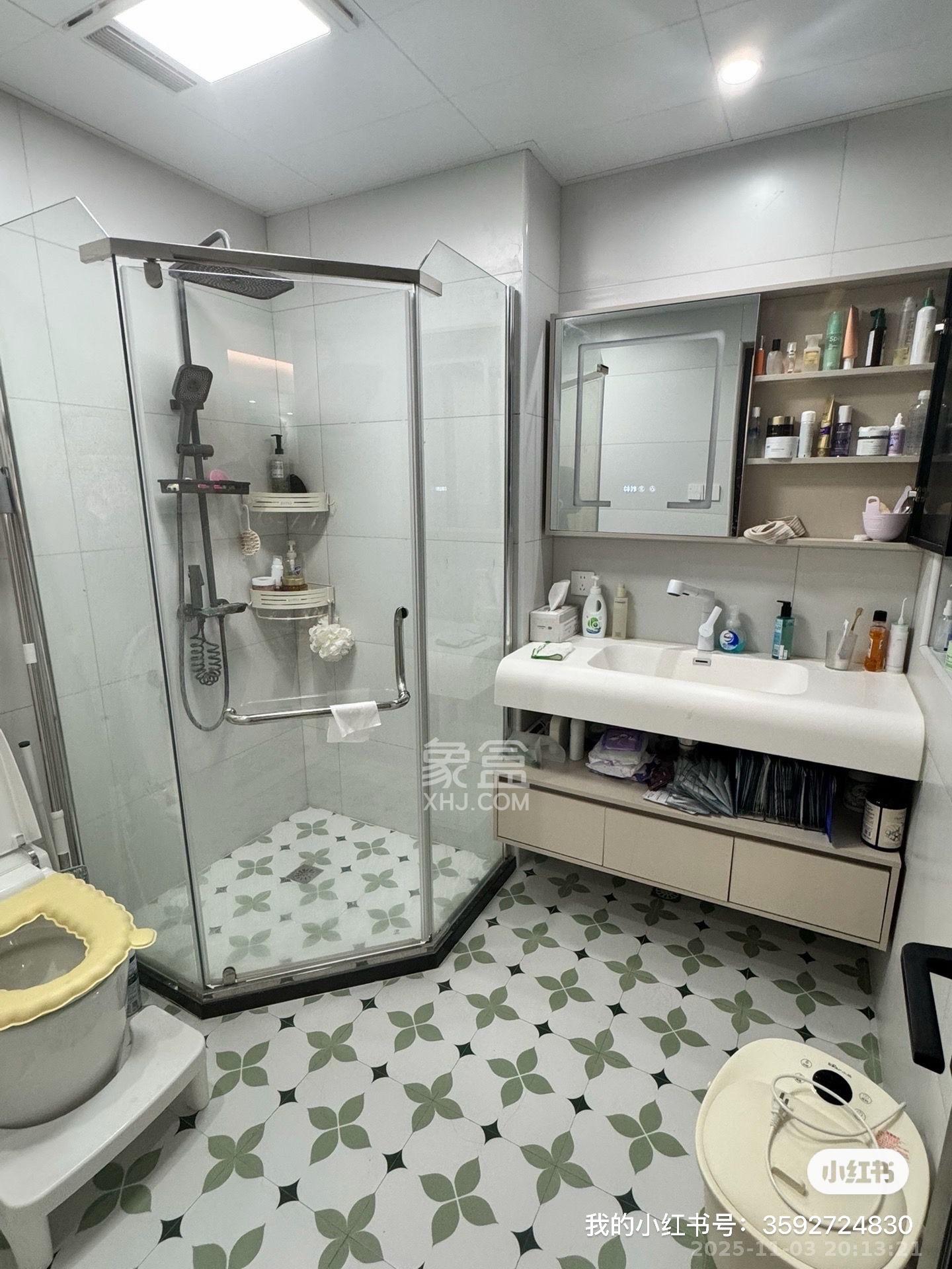 楠竹家园  1室0厅0卫    2300.0元/月室内图