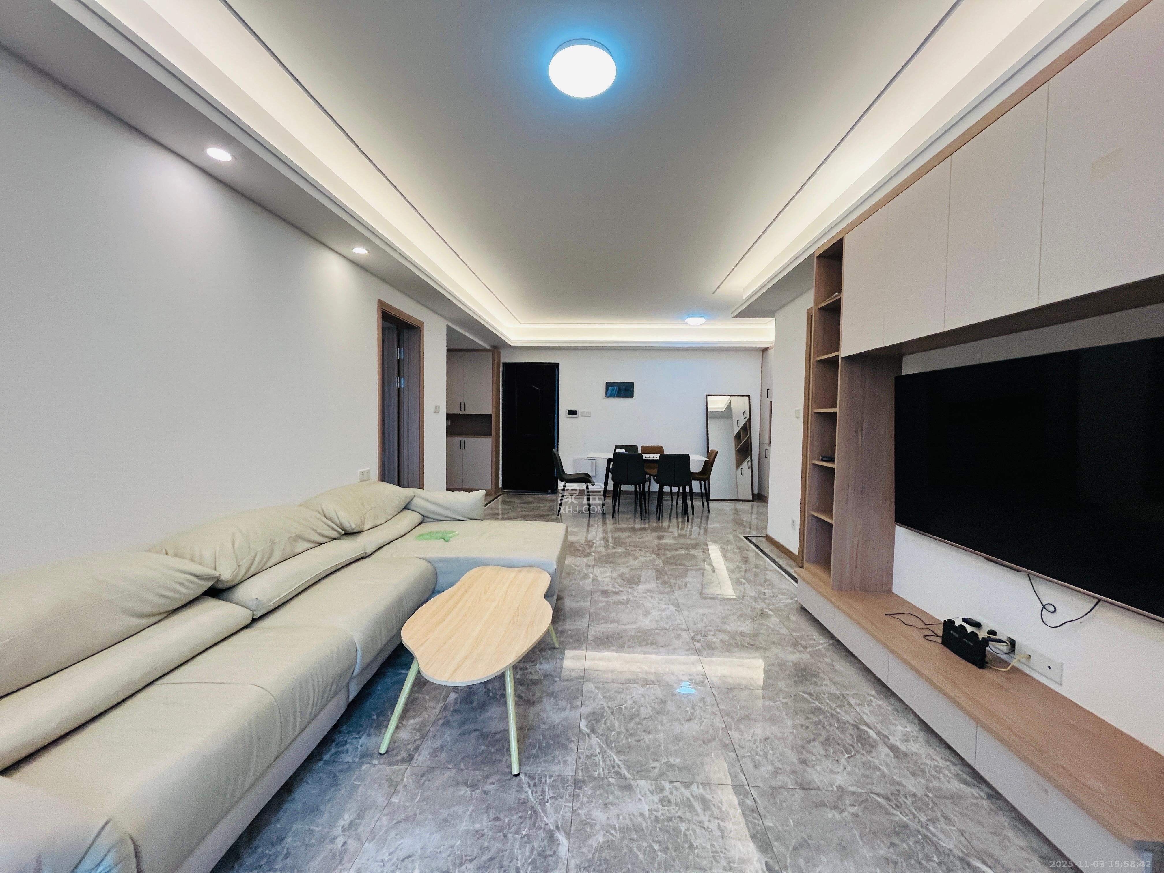 金地中交麓谷香颂(金地中交雅苑)  3室2厅2卫    3200.0元/月室内图