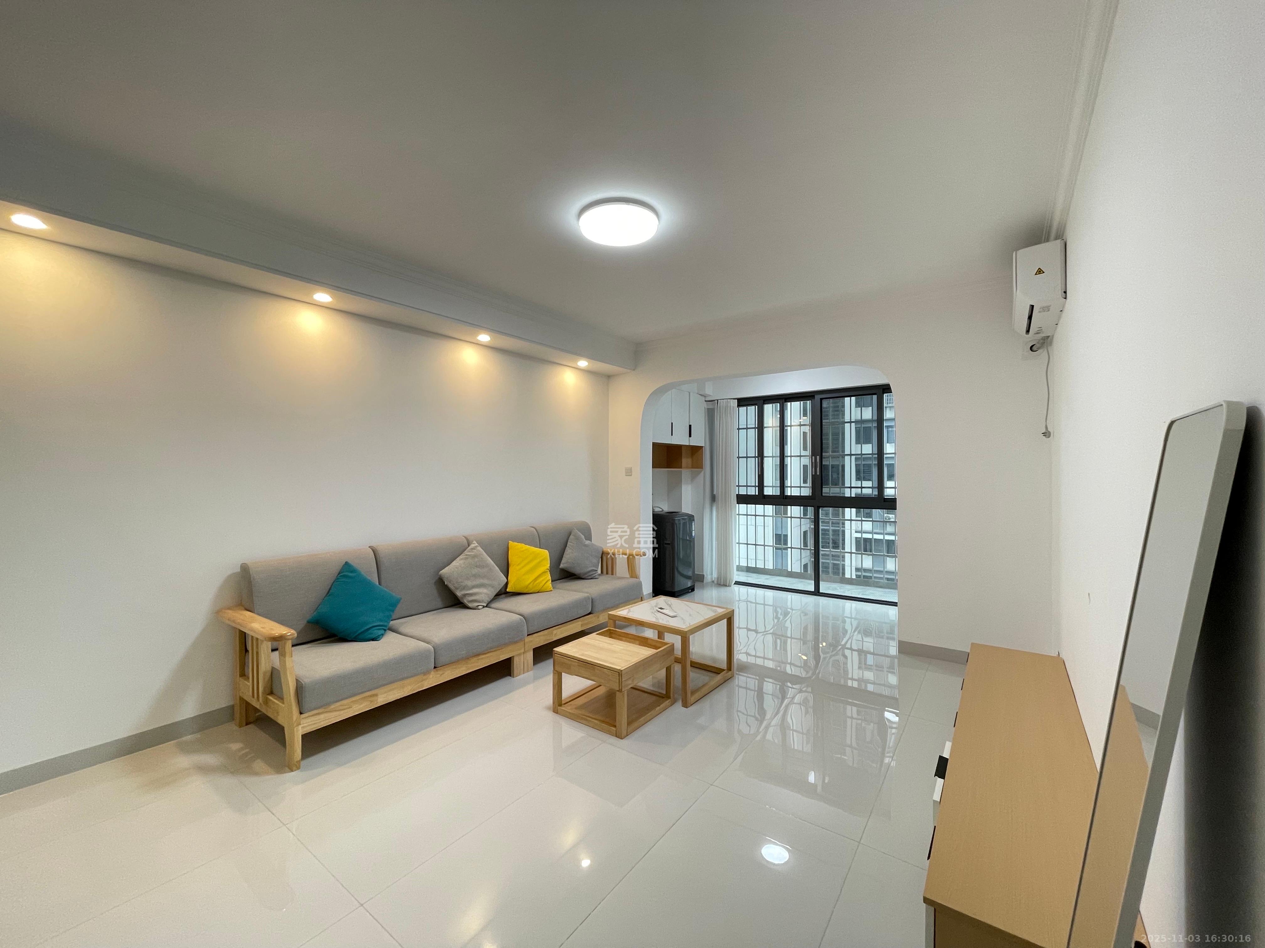 旭日嘉苑  2室2厅1卫    2400.0元/月室内图1