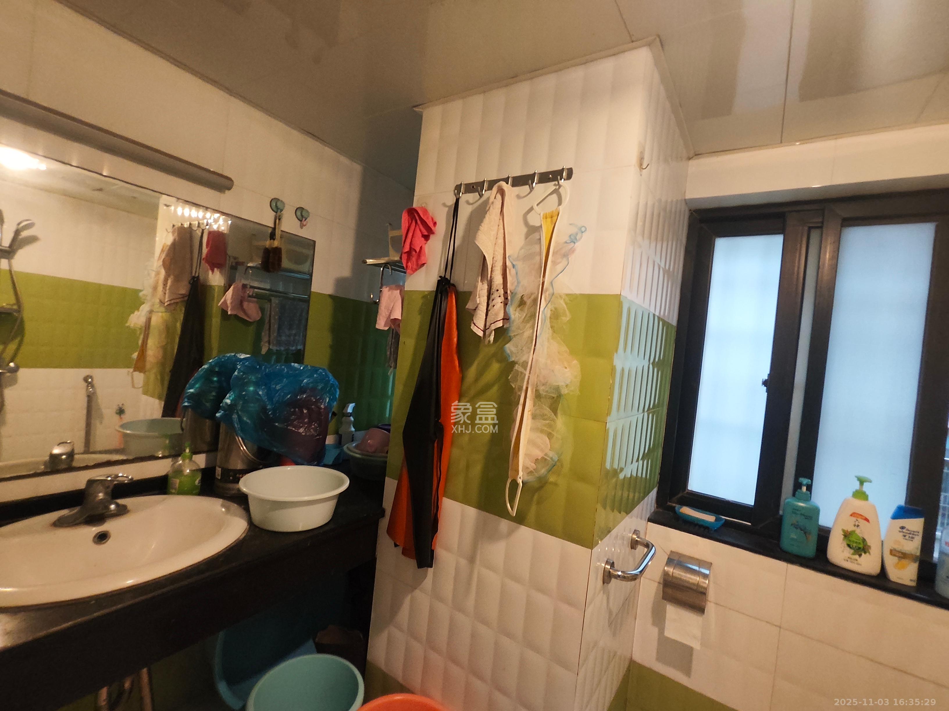 浏阳河畔家园  2室1厅1卫    2600.0元/月室内图