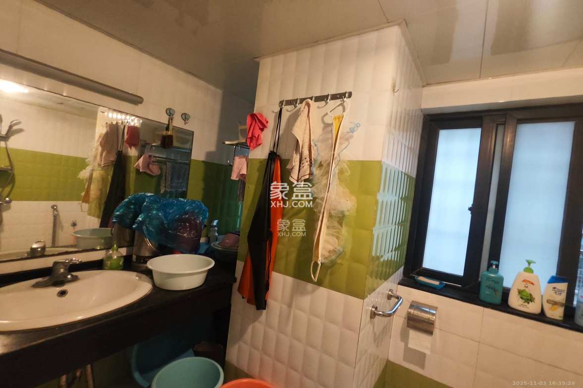 浏阳河畔家园 2室1厅1卫 2600.0元/月 浏阳河畔家园 2室1厅1卫 2600.0元/月室内图