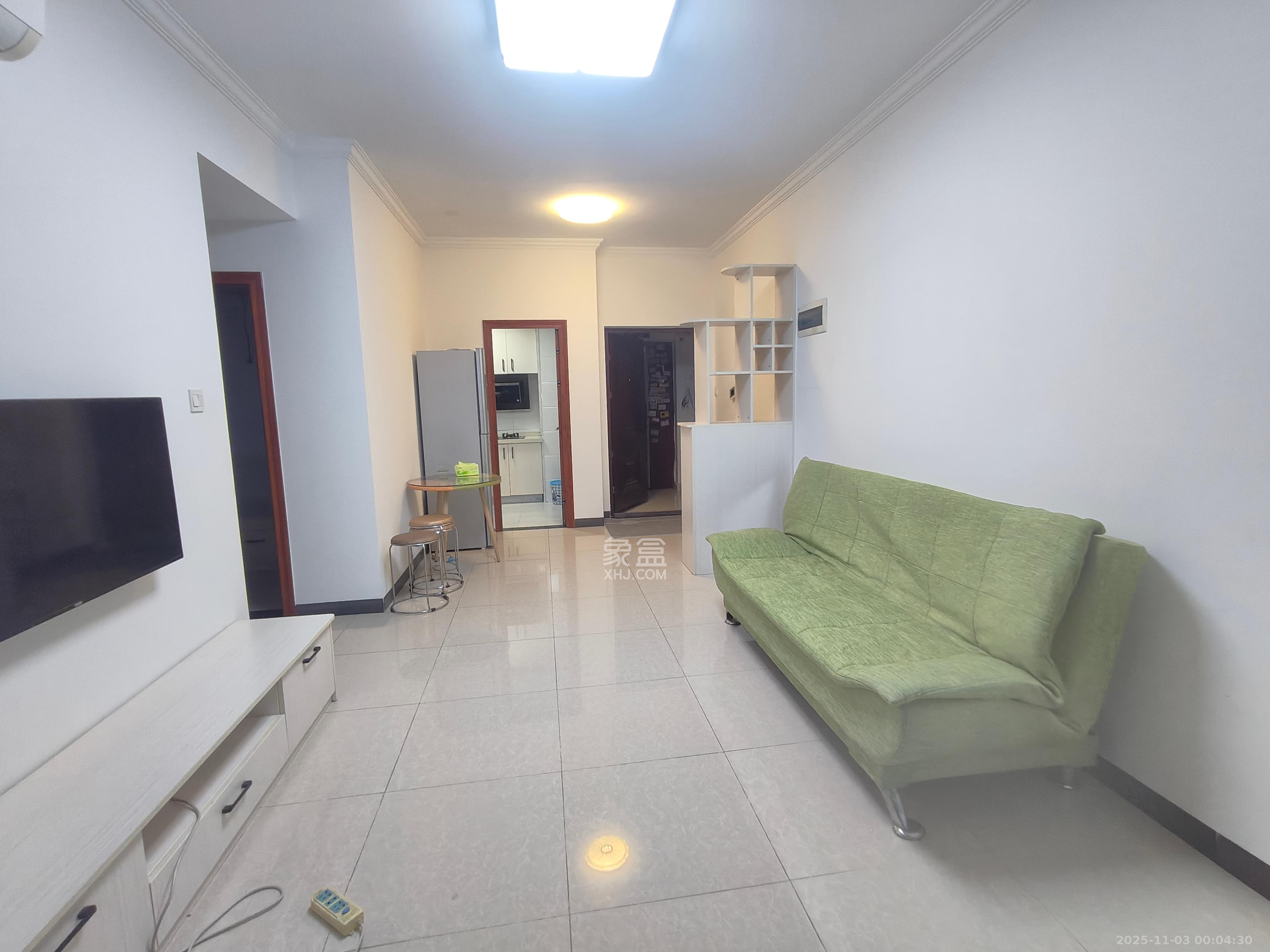 富洲滨江雅苑 2室2厅1卫 2300.0元/月 富洲滨江雅苑 2室2厅1卫 2300.0元/月室内图