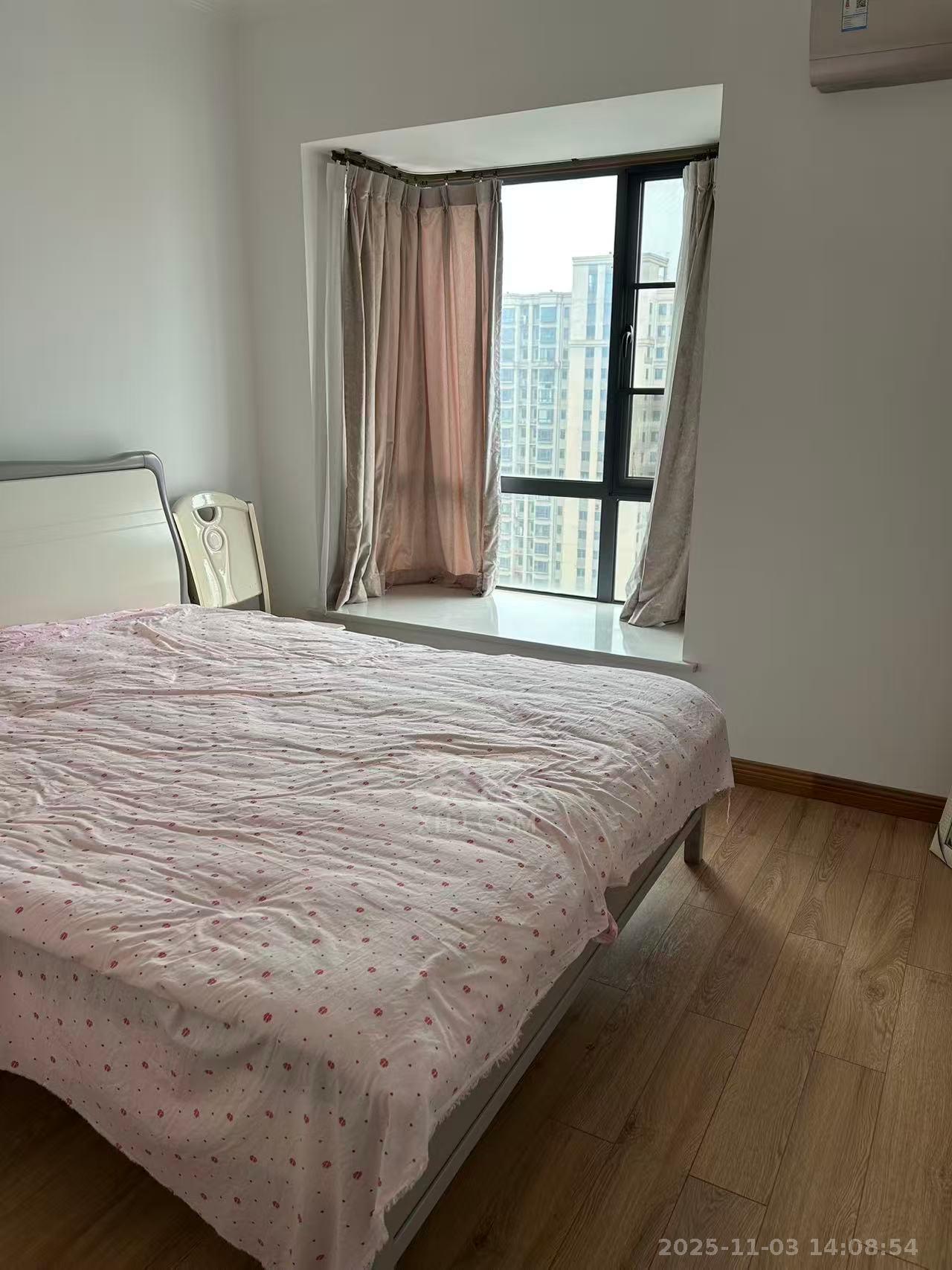 山水洲城华晨第一城  2室2厅1卫    1700.0元/月室内图