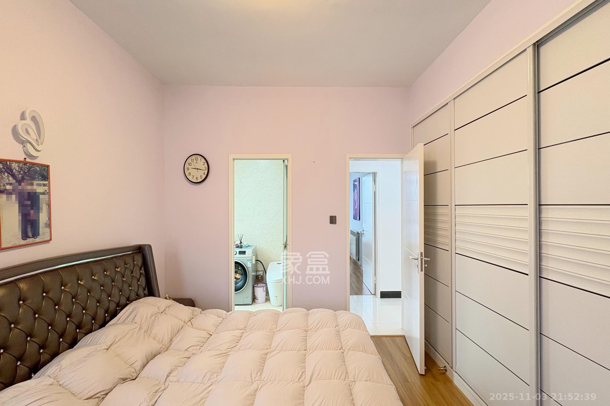 颐美园  3室2厅2卫    118.0万卧室