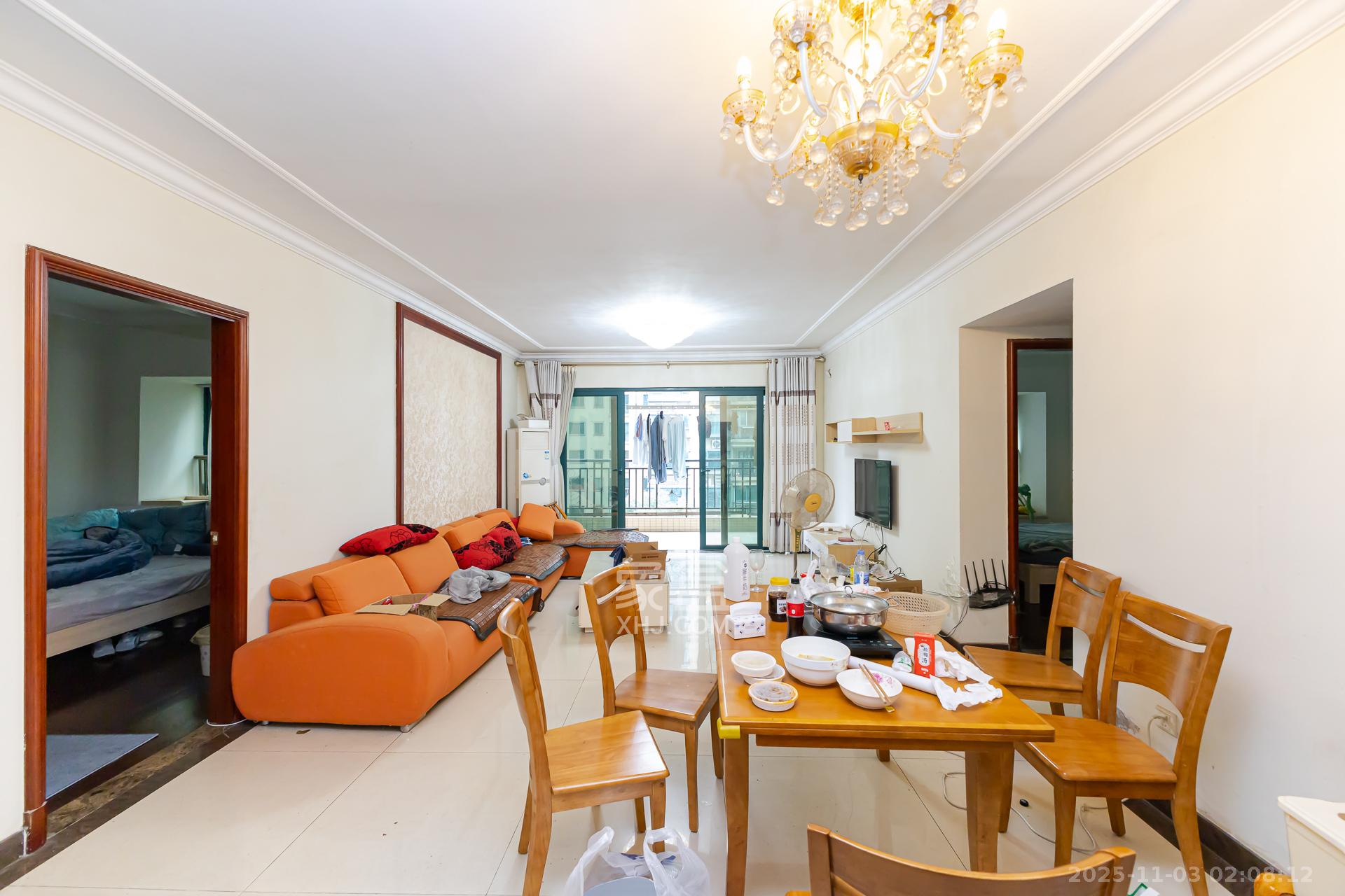 恒大名都  4室2厅2卫    75.8万 恒大名都  4室2厅2卫    75.8万客厅