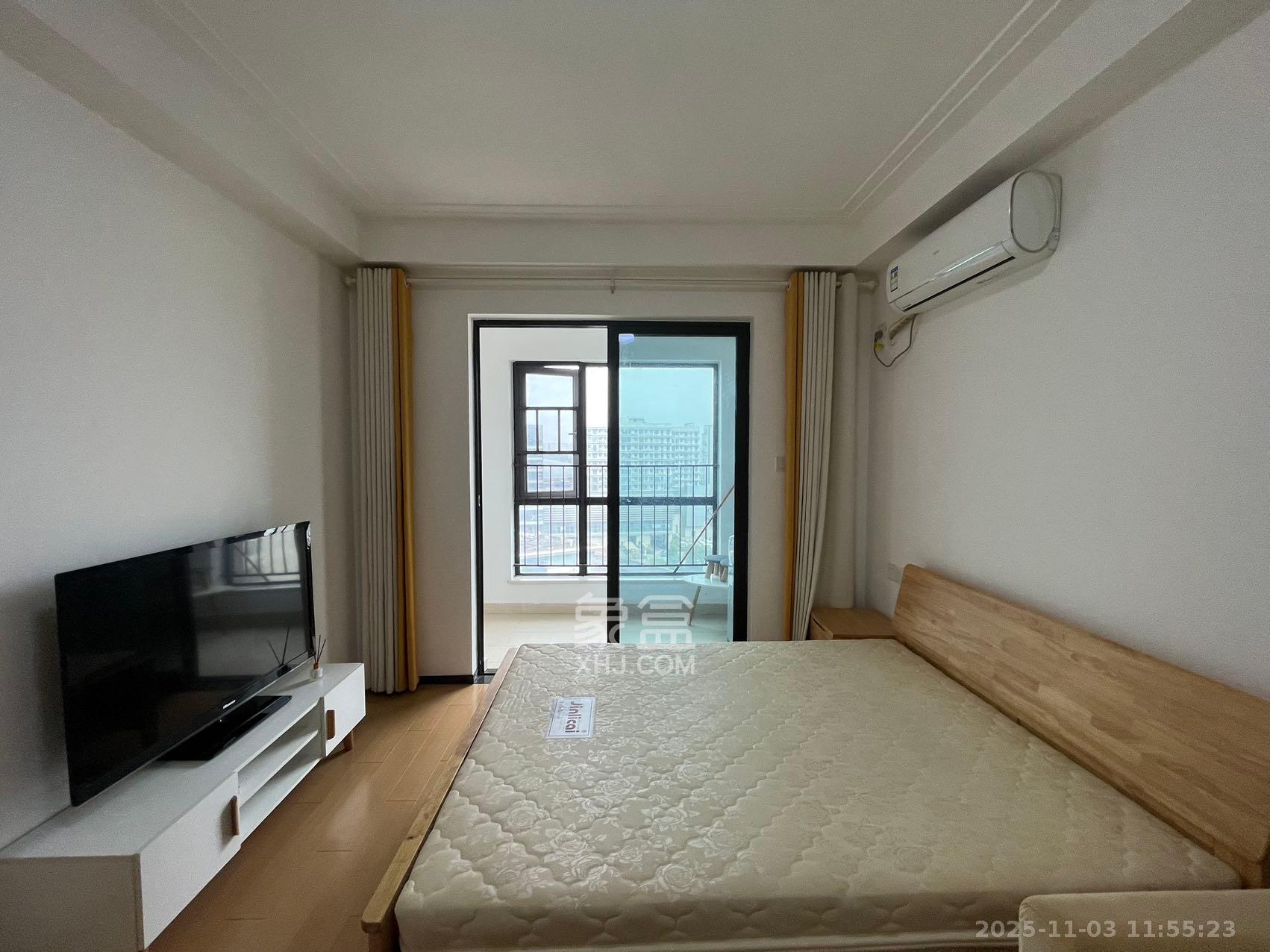 中海新城熙岸（中信新城五期）  1室1厅1卫    1200.0元/月室内图