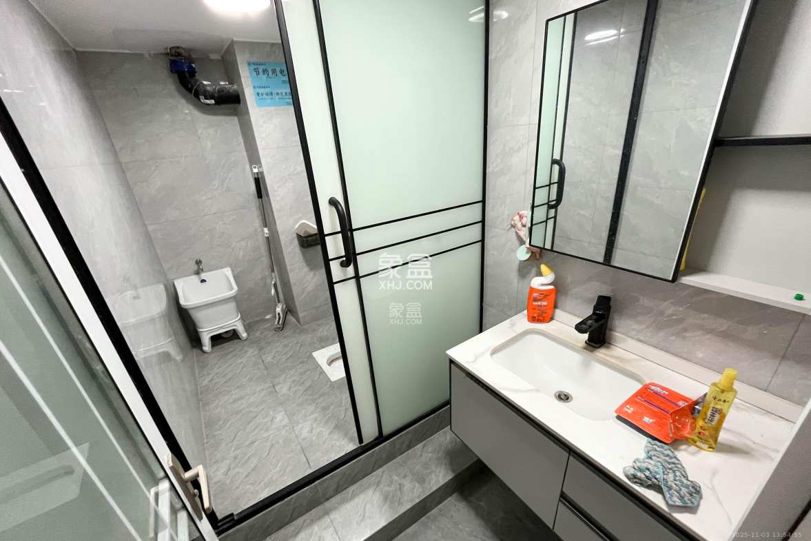 梅溪湖金茂湾 3室2厅1卫 101.0万 梅溪湖金茂湾 3室2厅1卫 101.0万卫生间