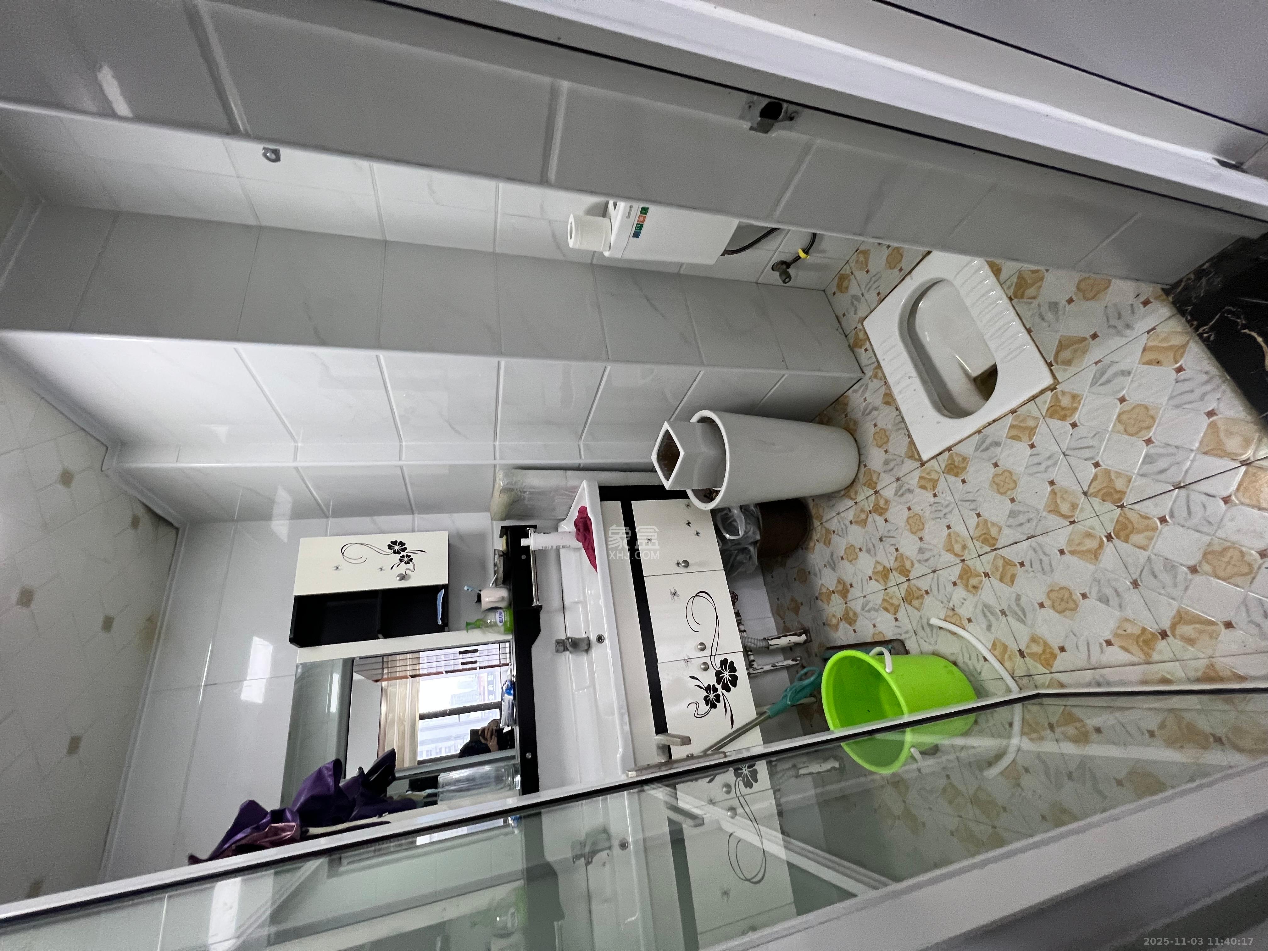 长房中庭国际（东郡华蓉广场）  3室1厅1卫    6200.0元/月室内图