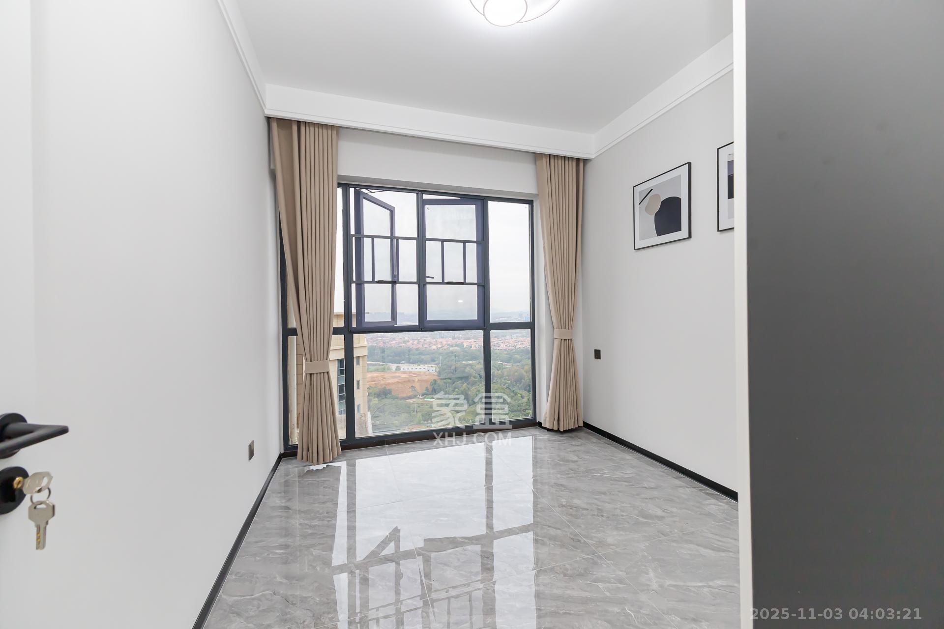 金富星悦汇  4室2厅2卫    85.8万卧室