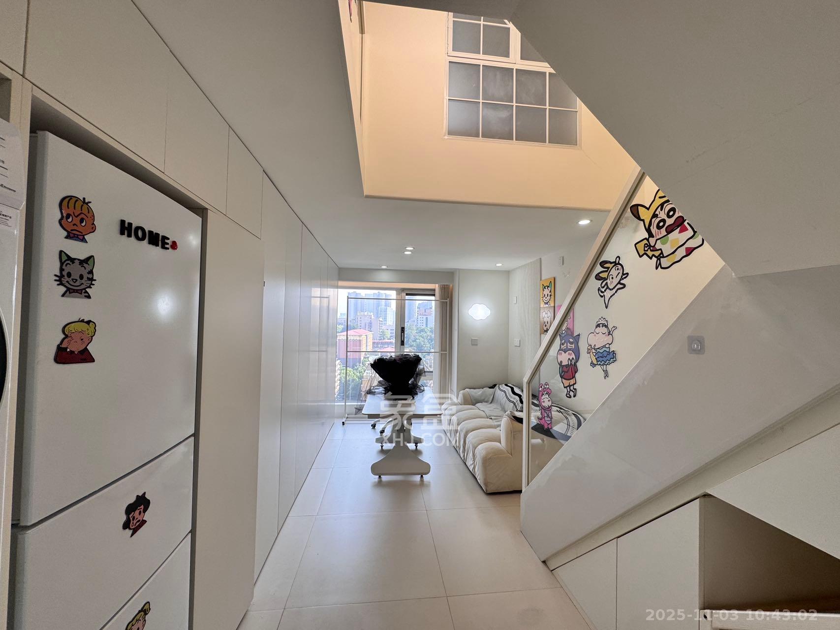 卓越江岸  2室1厅1卫    3300.0元/月室内图