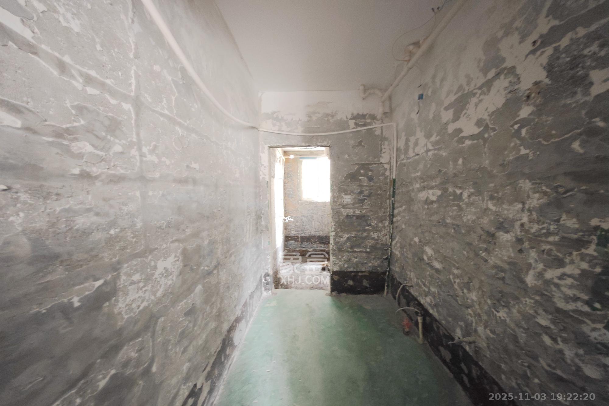 嘉盛华庭(一期、二期、三期) 4室2厅1卫 88.0万 嘉盛华庭(一期、二期、三期) 4室2厅1卫 88.0万其他